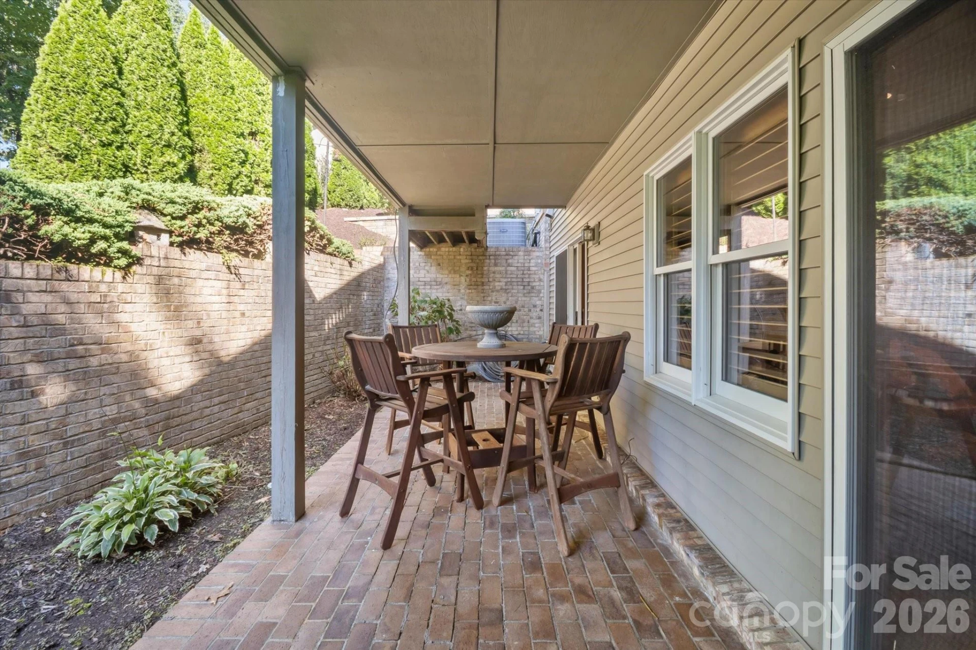 2240 Cumming Woods Lane - Photo 23