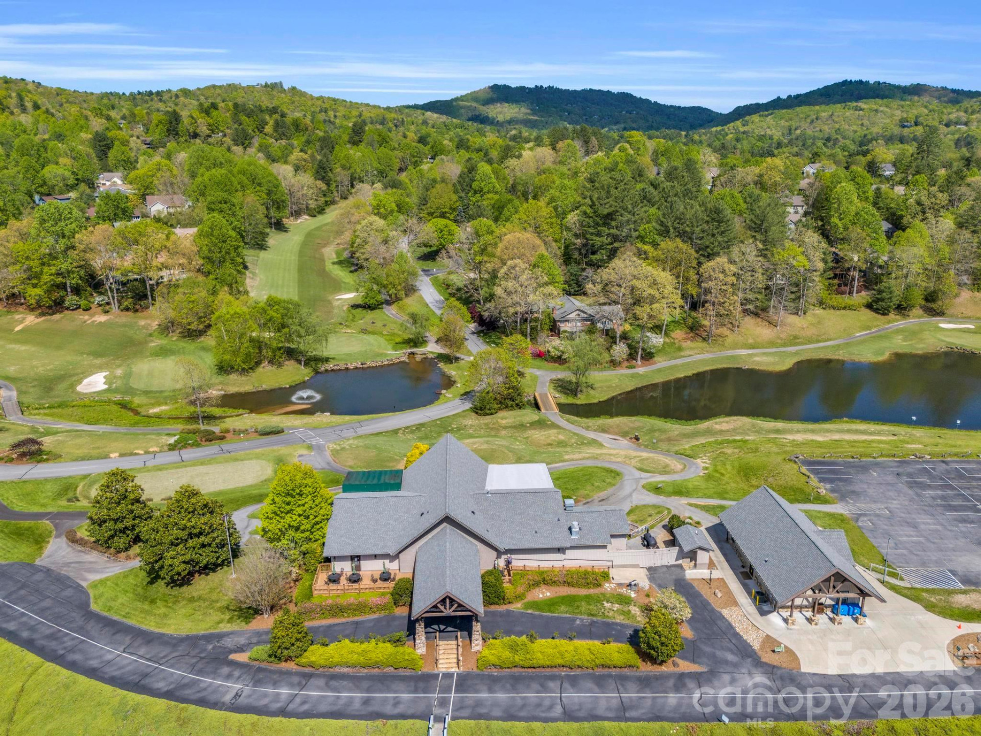 2240 Cumming Woods Lane - Photo 38