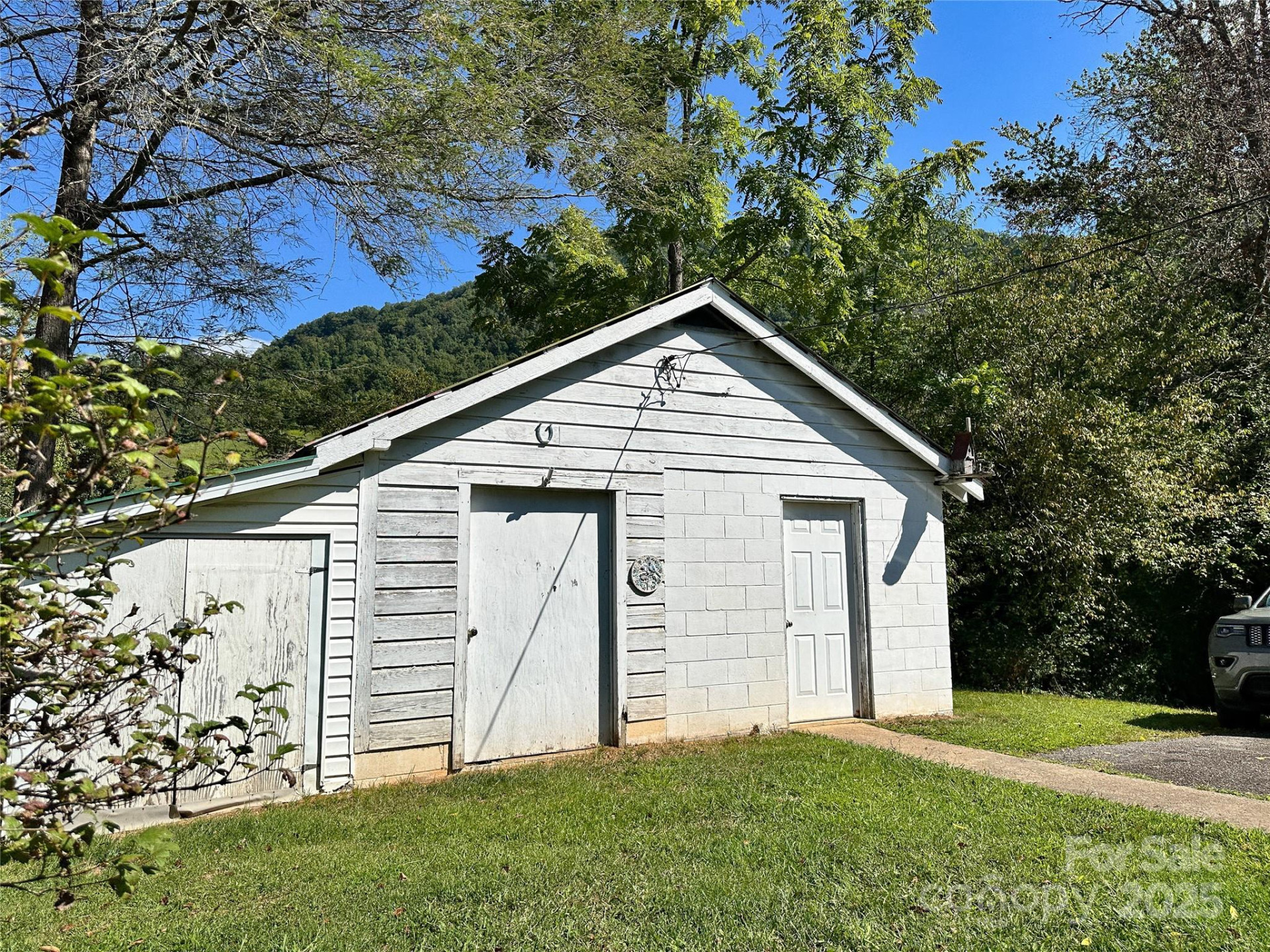 241 Canada Road - Photo 19