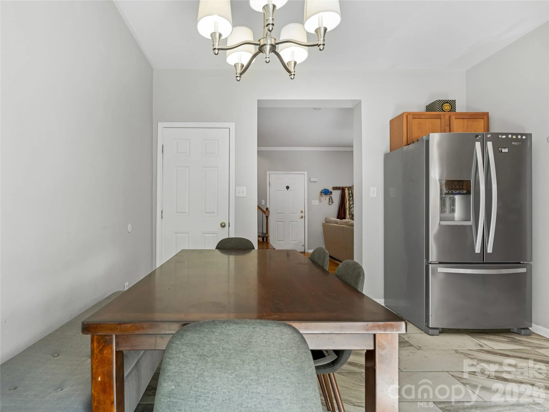 404 Villas Court - Photo 6