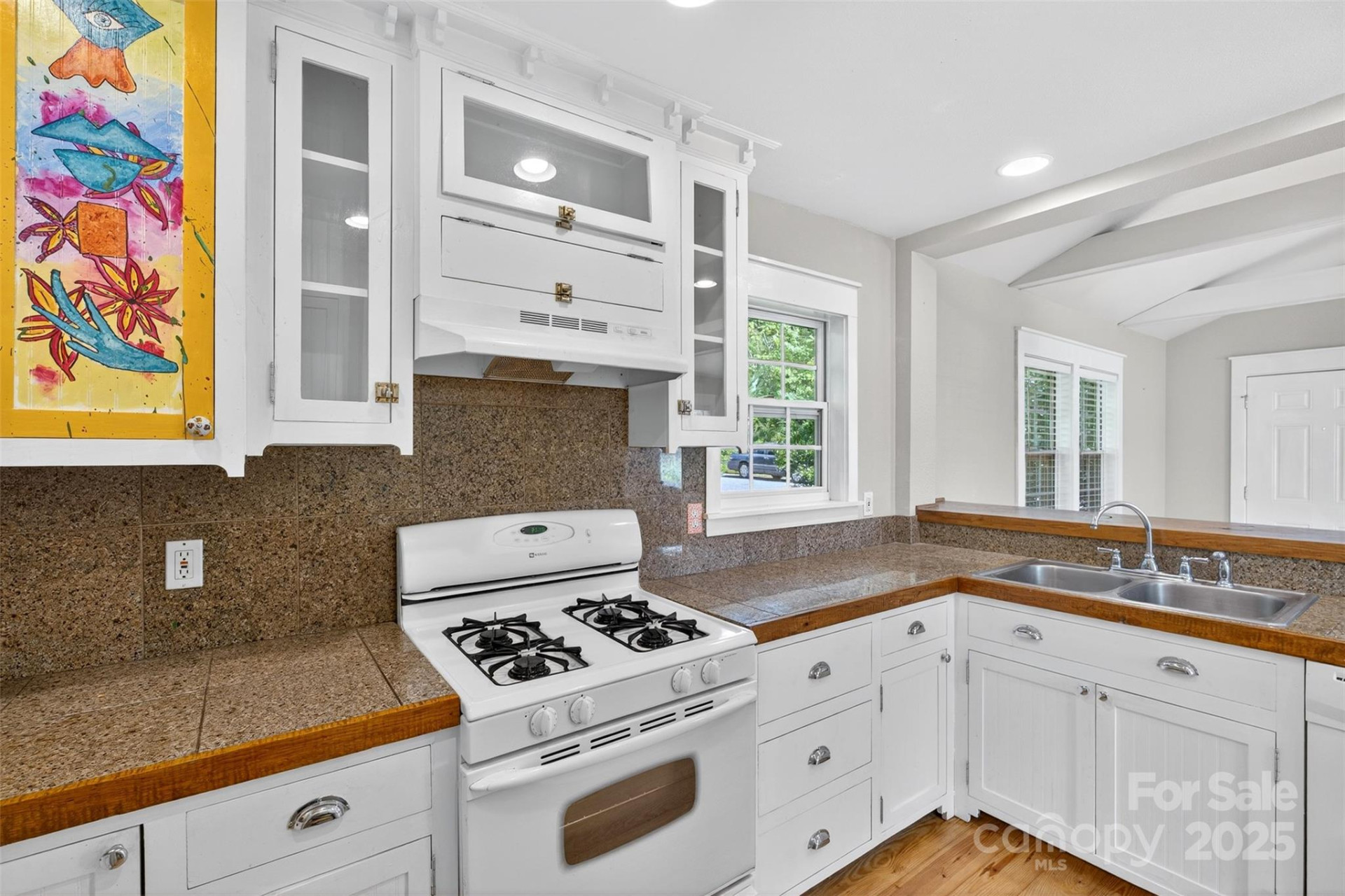 160 Howard Street - Photo 15