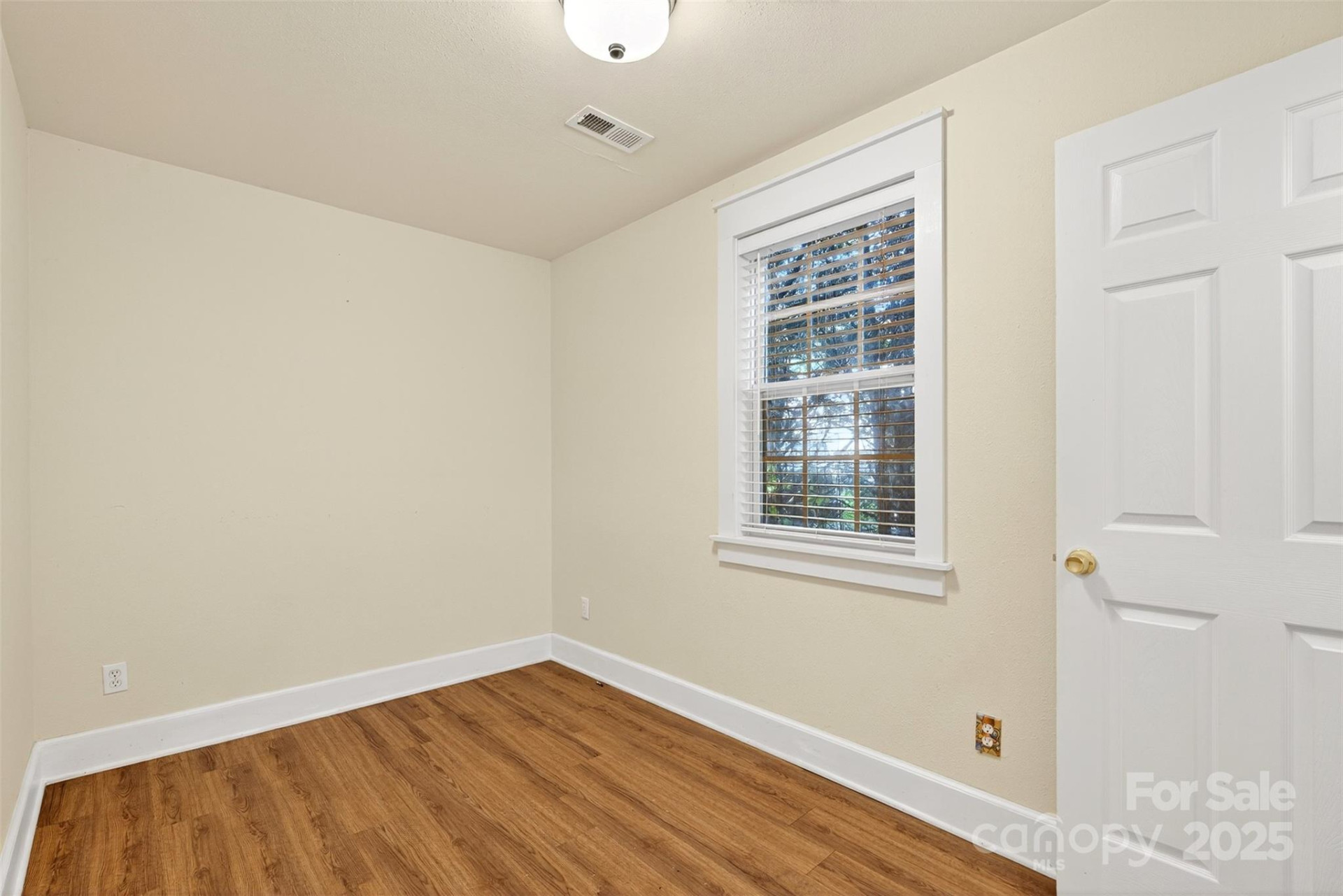 160 Howard Street - Photo 27