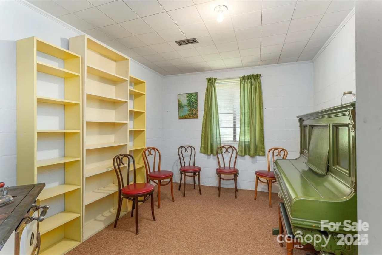 115 Teague Loop - Photo 11