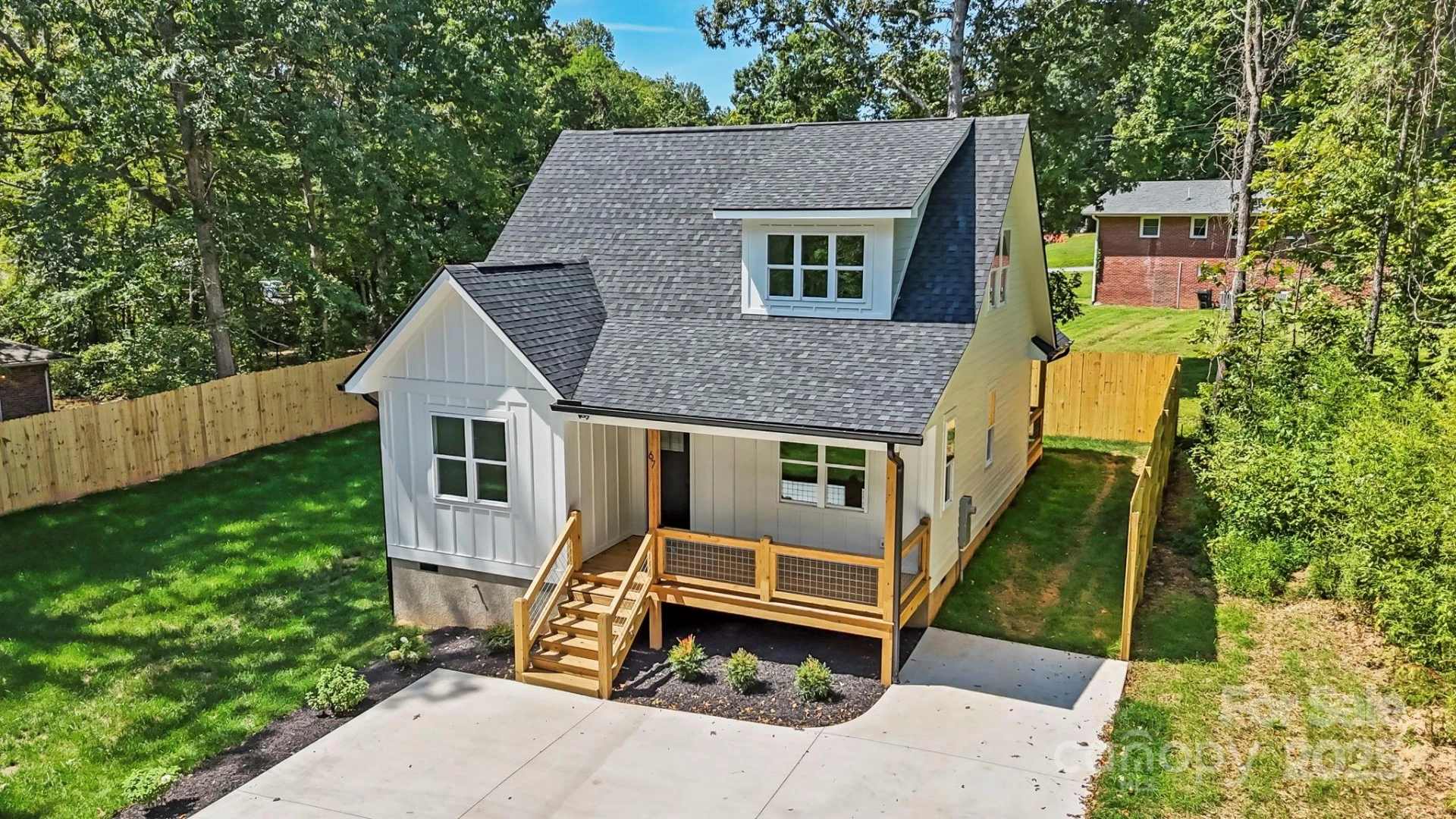 67 Valentine Street - Photo 2