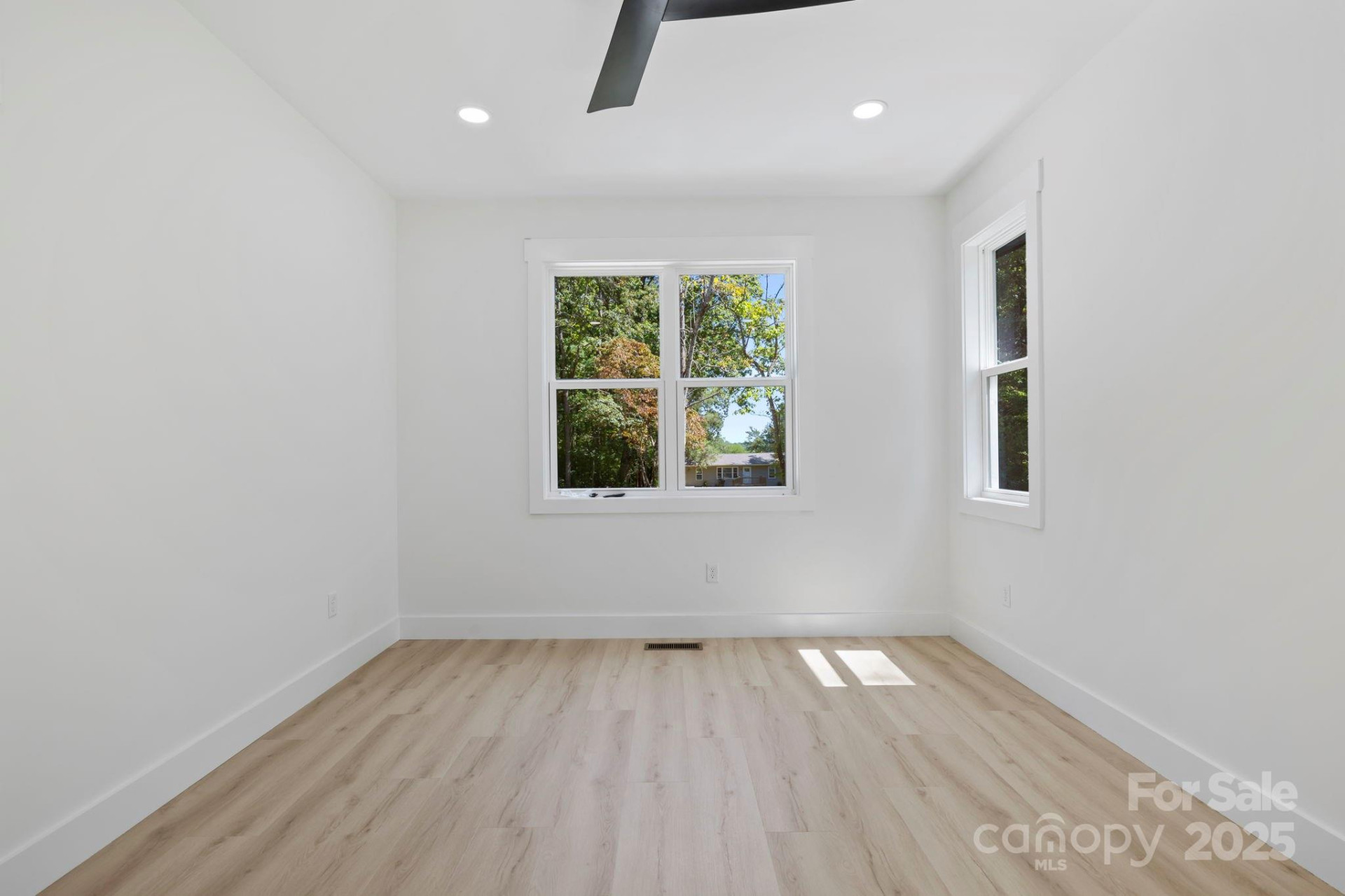 67 Valentine Street - Photo 13