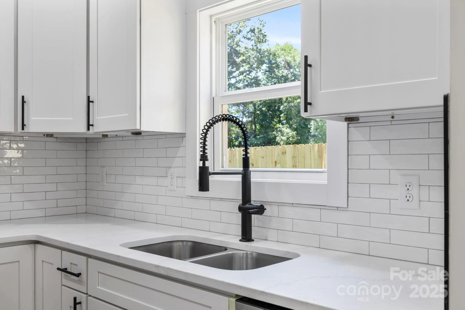 67 Valentine Street - Photo 10