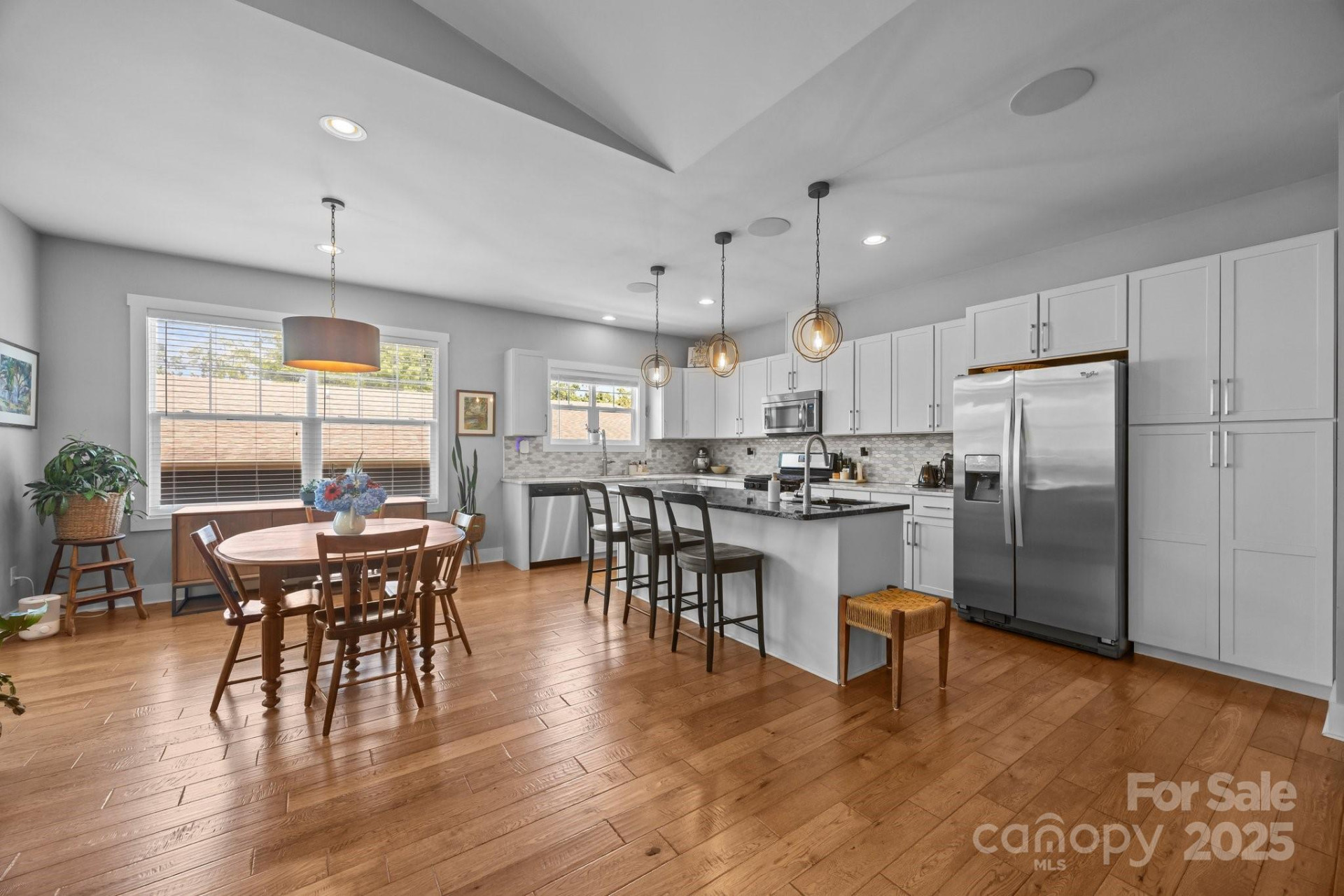 5 Meeting Street - Photo 8