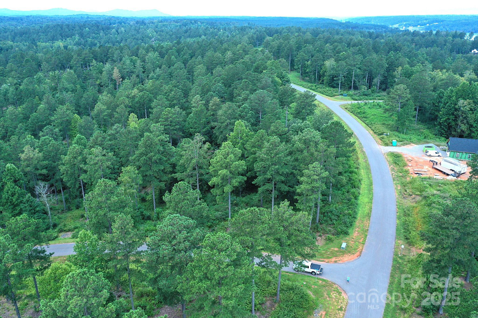 2576 Jumping Run - Photo 2