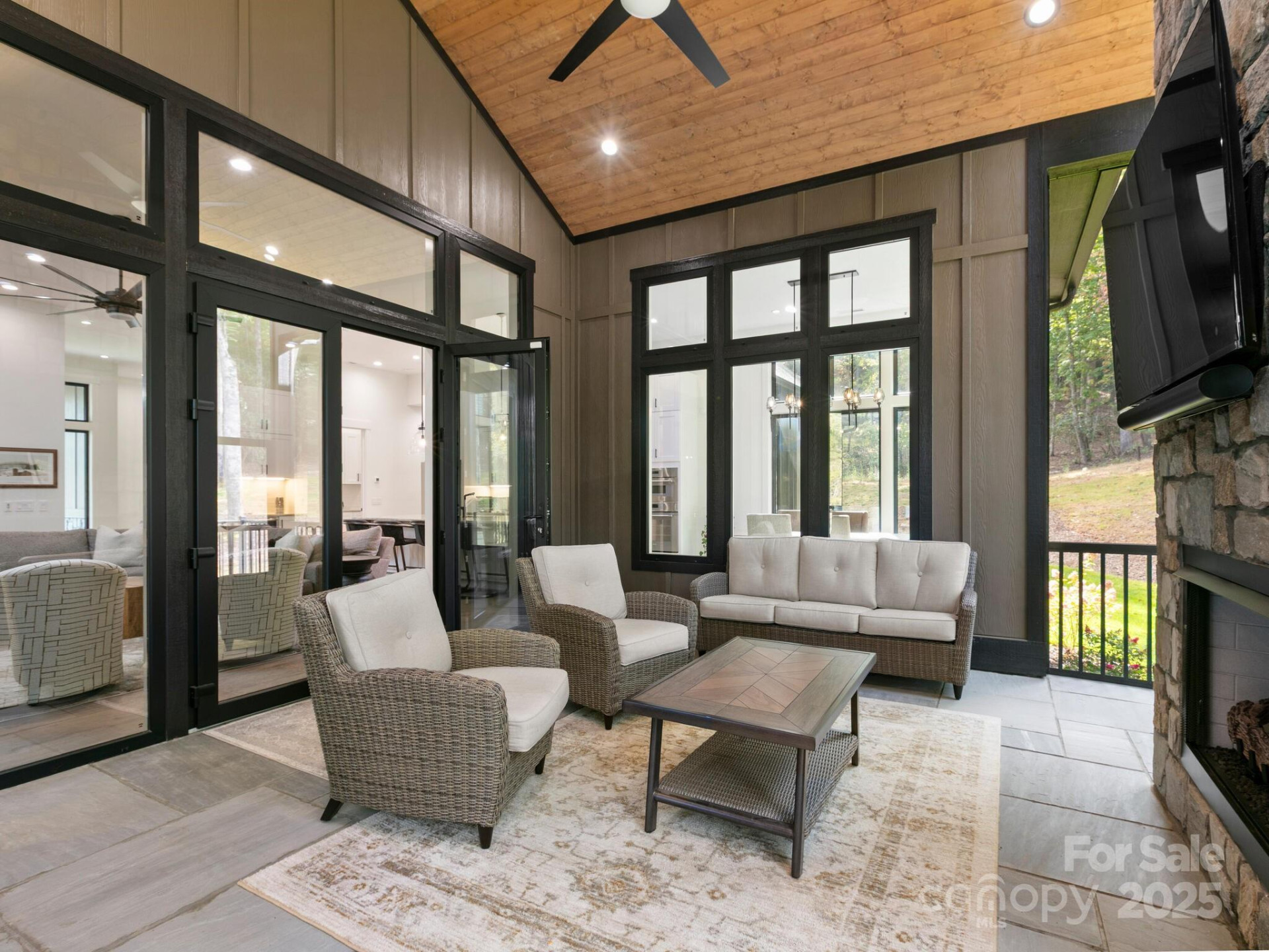 1071 Ascension Valley - Photo 16