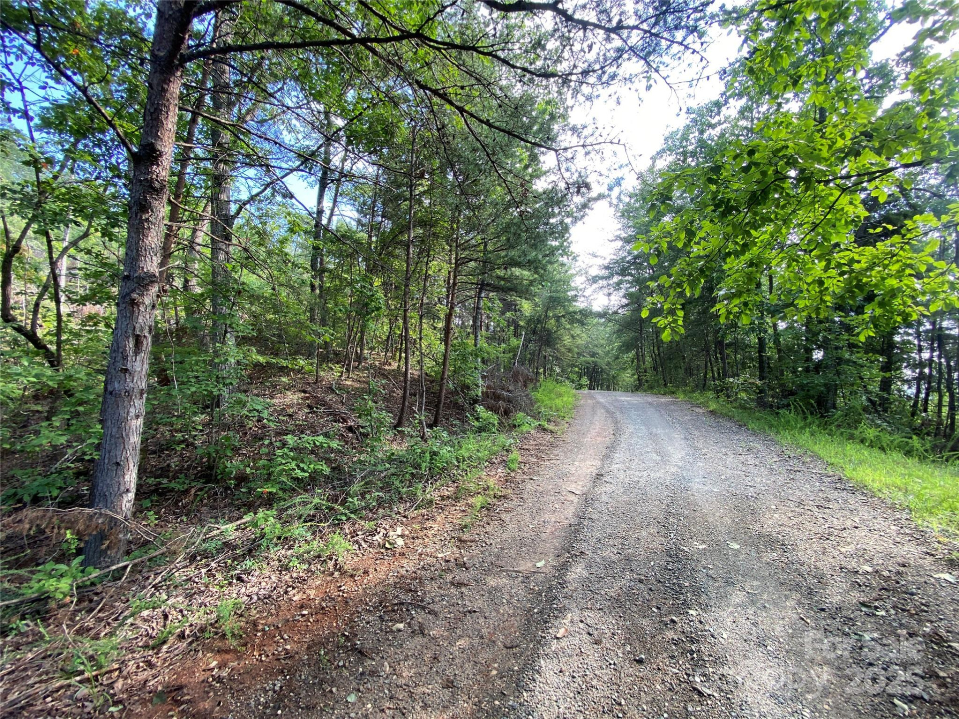 00 Springvalley Drive