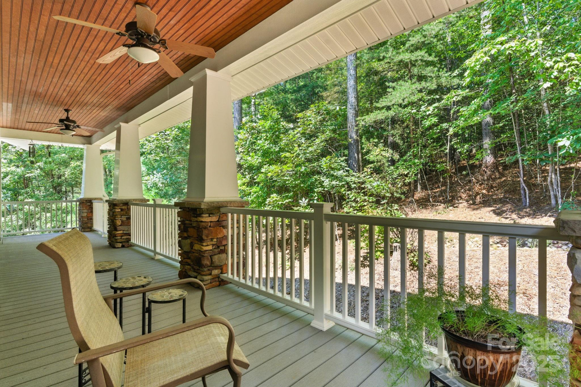 1461 Sunset Point Drive - Photo 26
