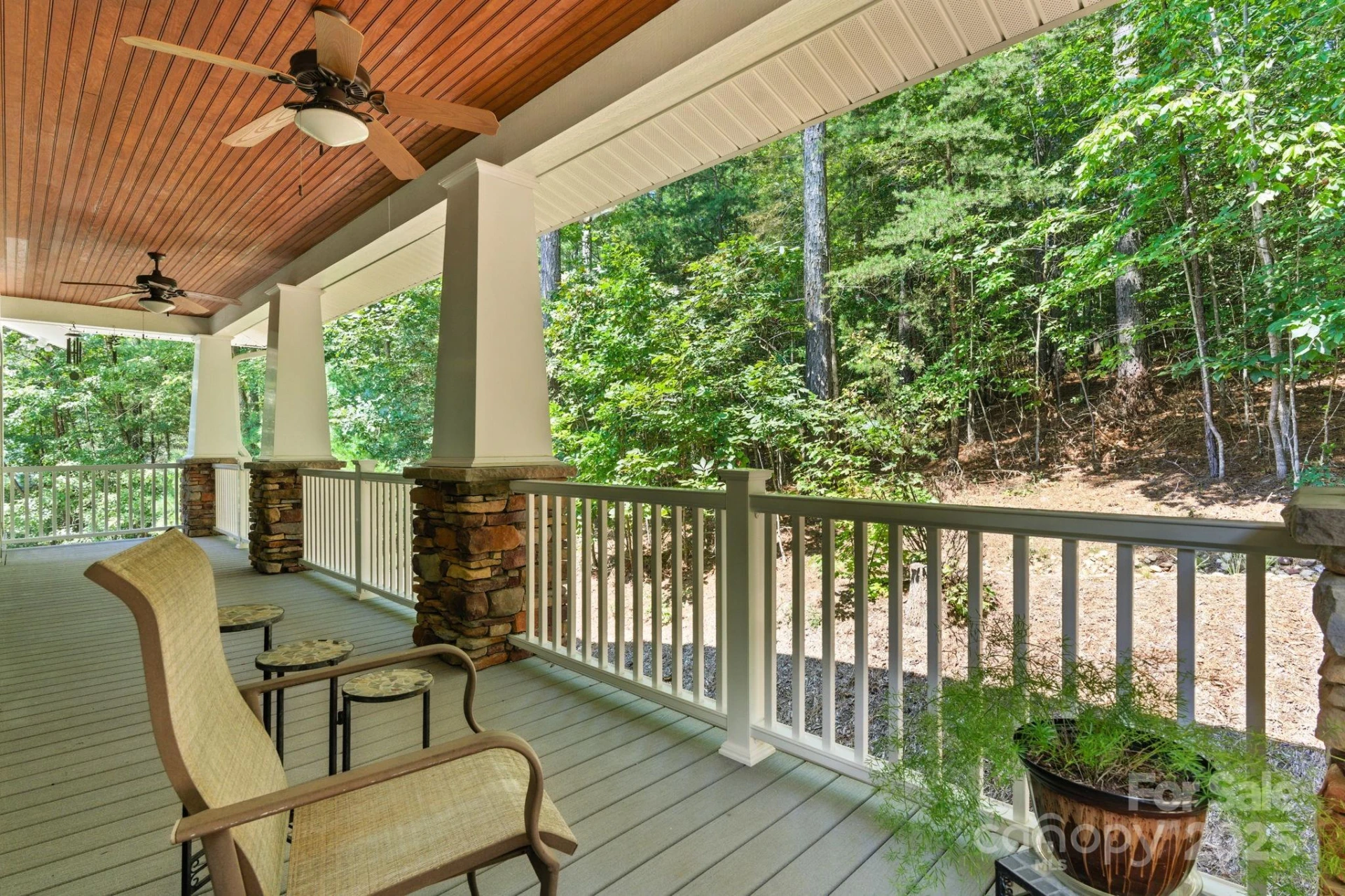 1461 Sunset Point Drive - Photo 26