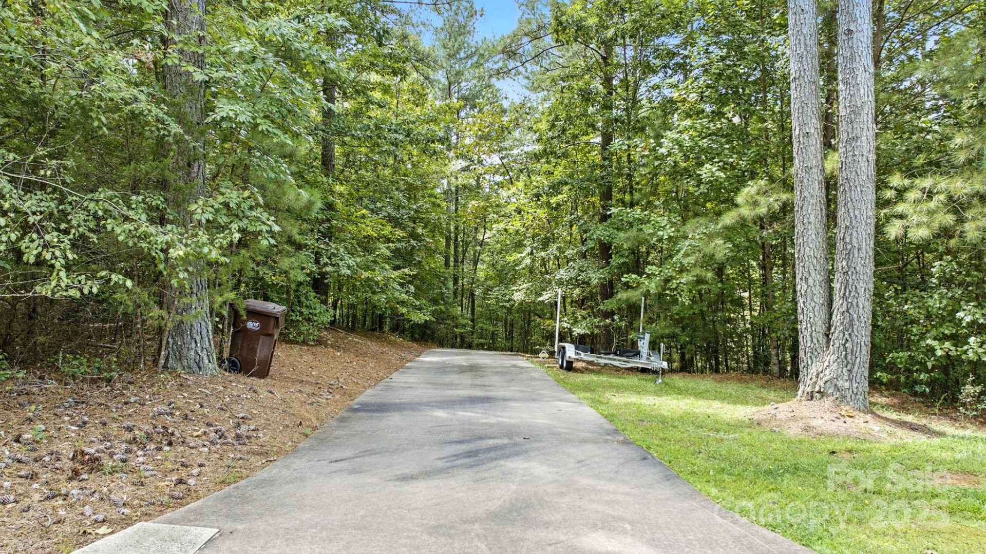 1461 Sunset Point Drive - Photo 4