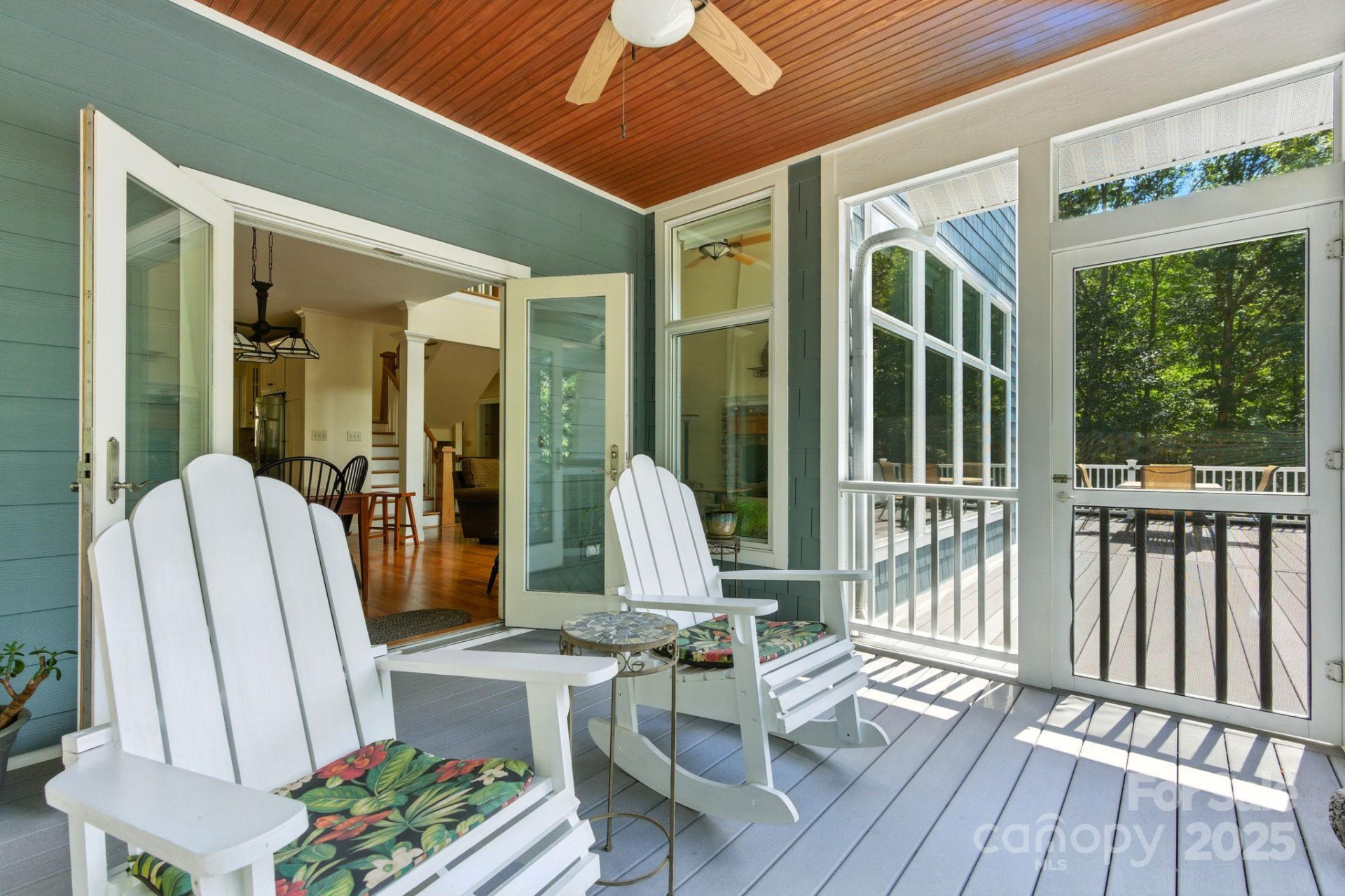 1461 Sunset Point Drive - Photo 7