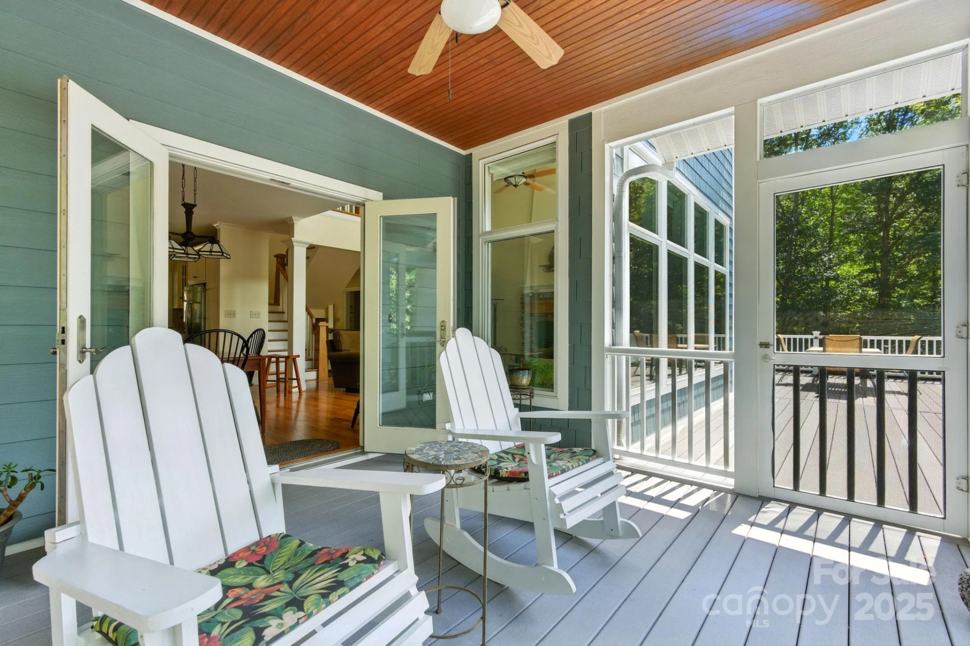 1461 Sunset Point Drive - Photo 7