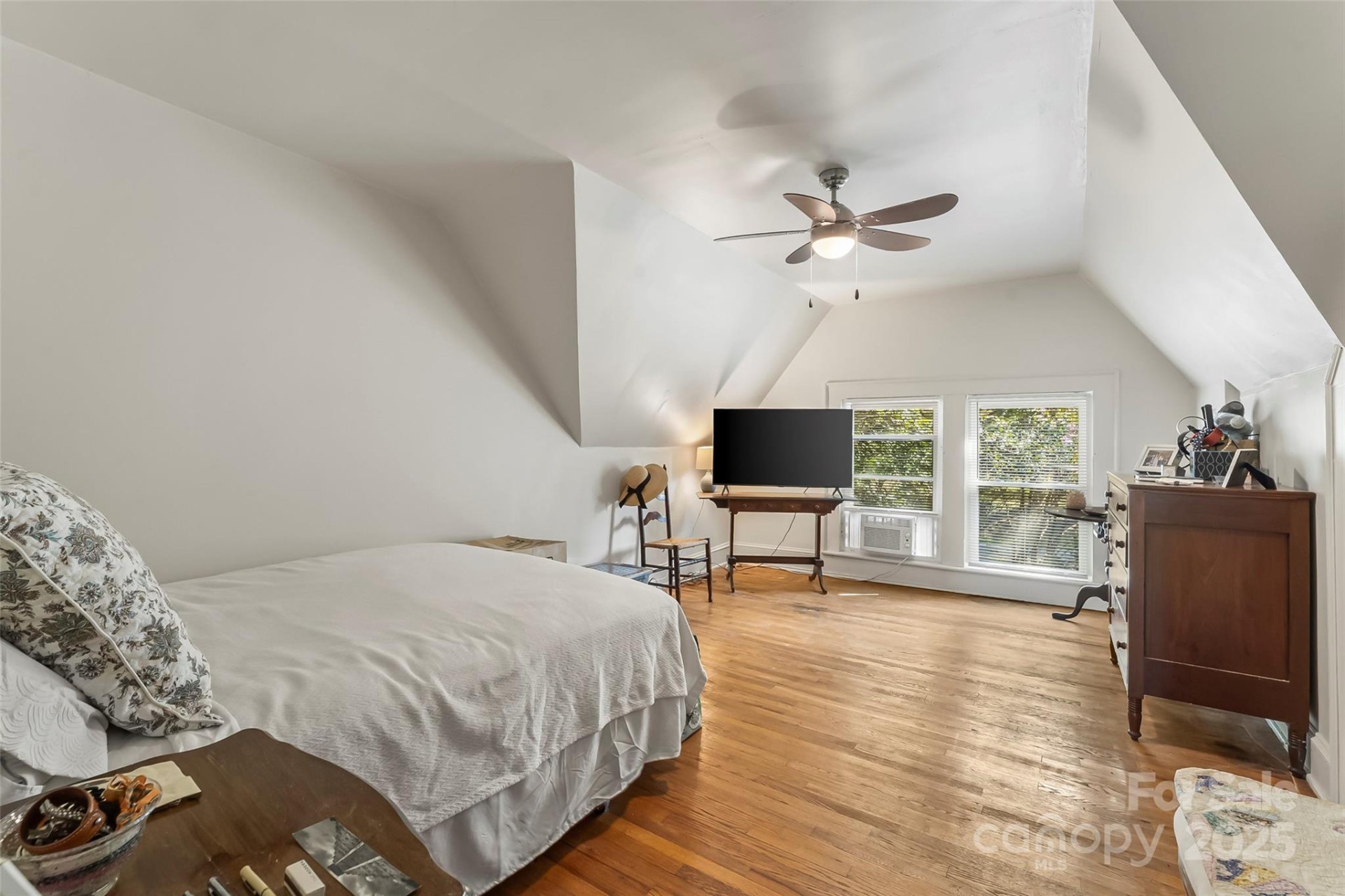1205 Union Street - Photo 17