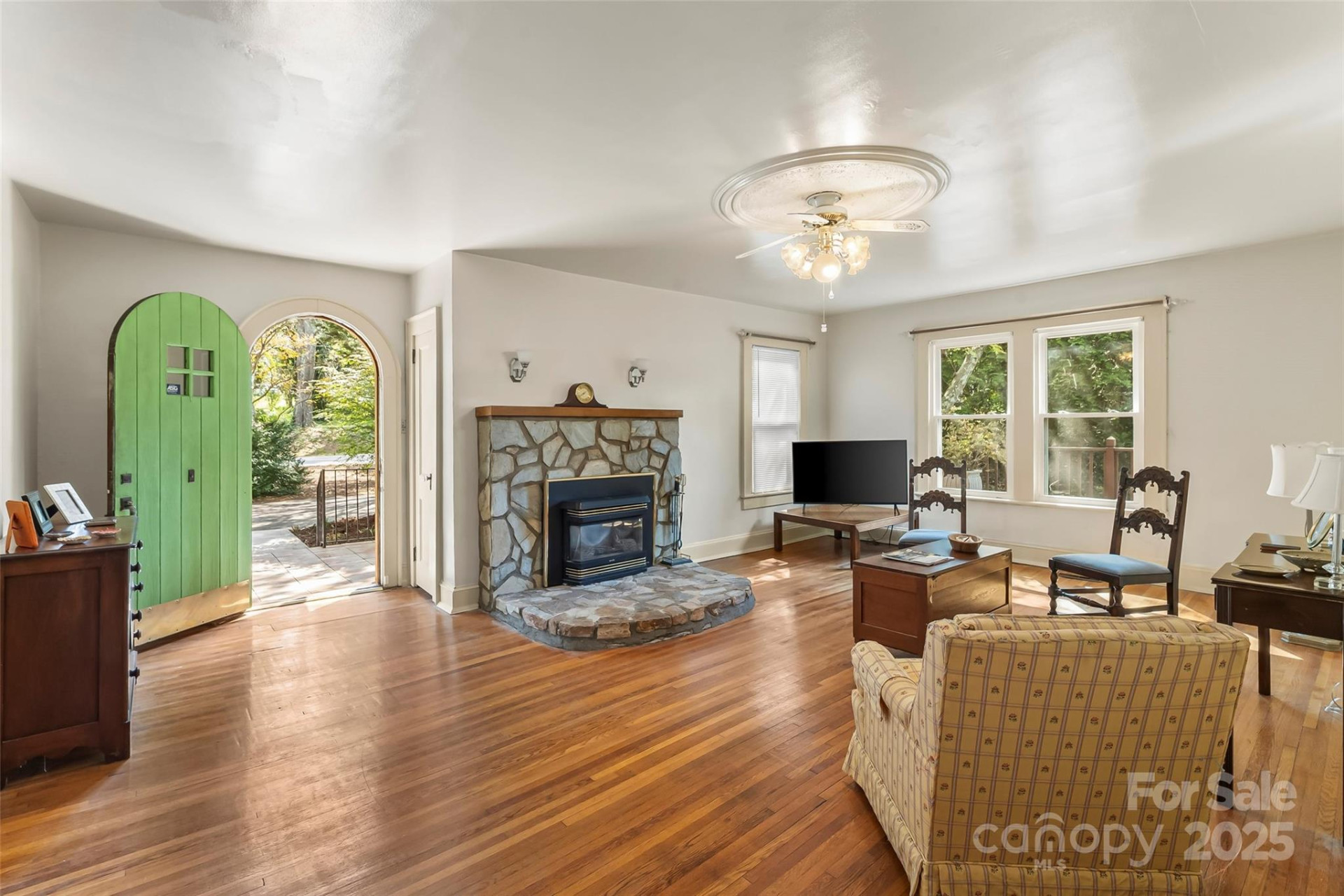 1205 Union Street - Photo 7