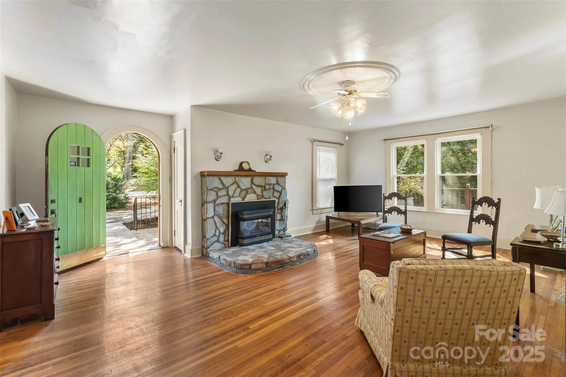 1205 Union Street - Photo 7