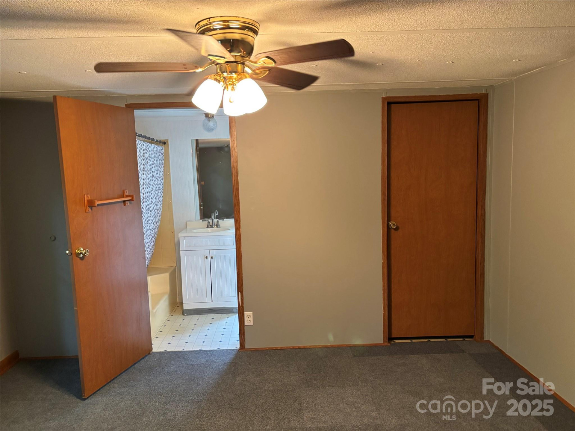 323 Jody Cove - Photo 27