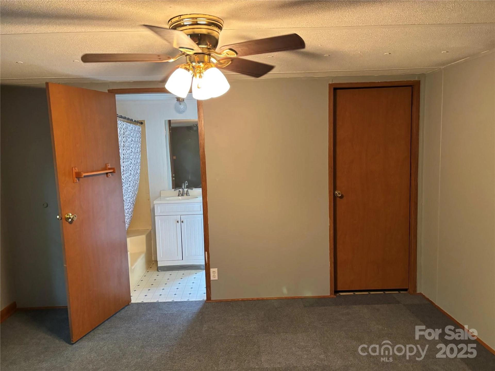 323 Jody Cove - Photo 27