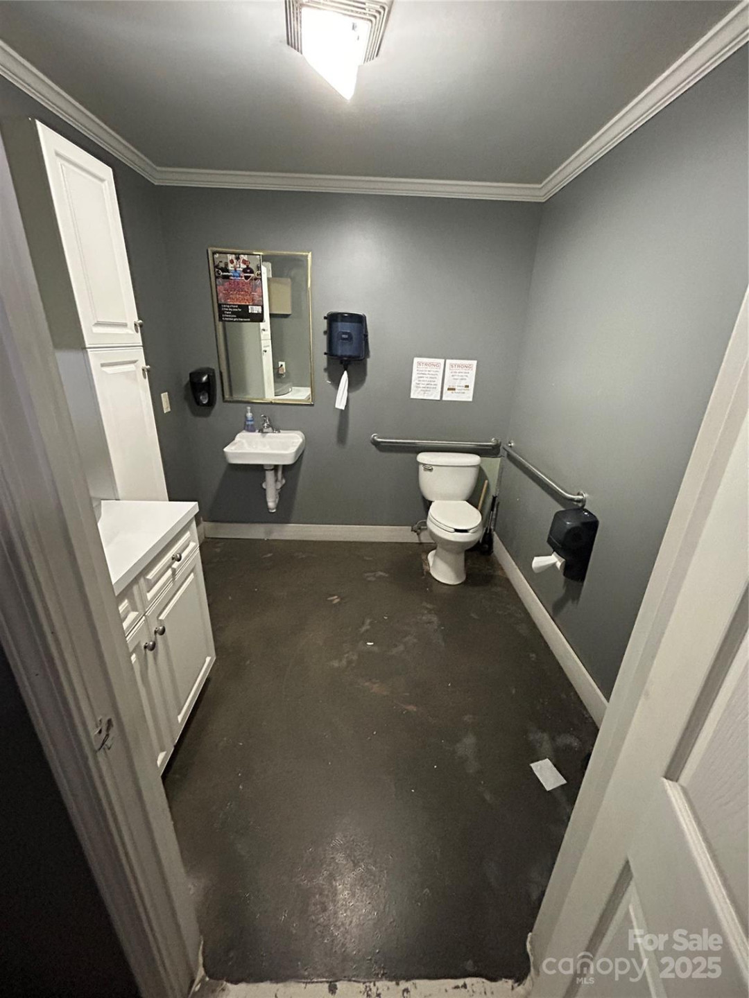 713 Ray Avenue - Photo 14