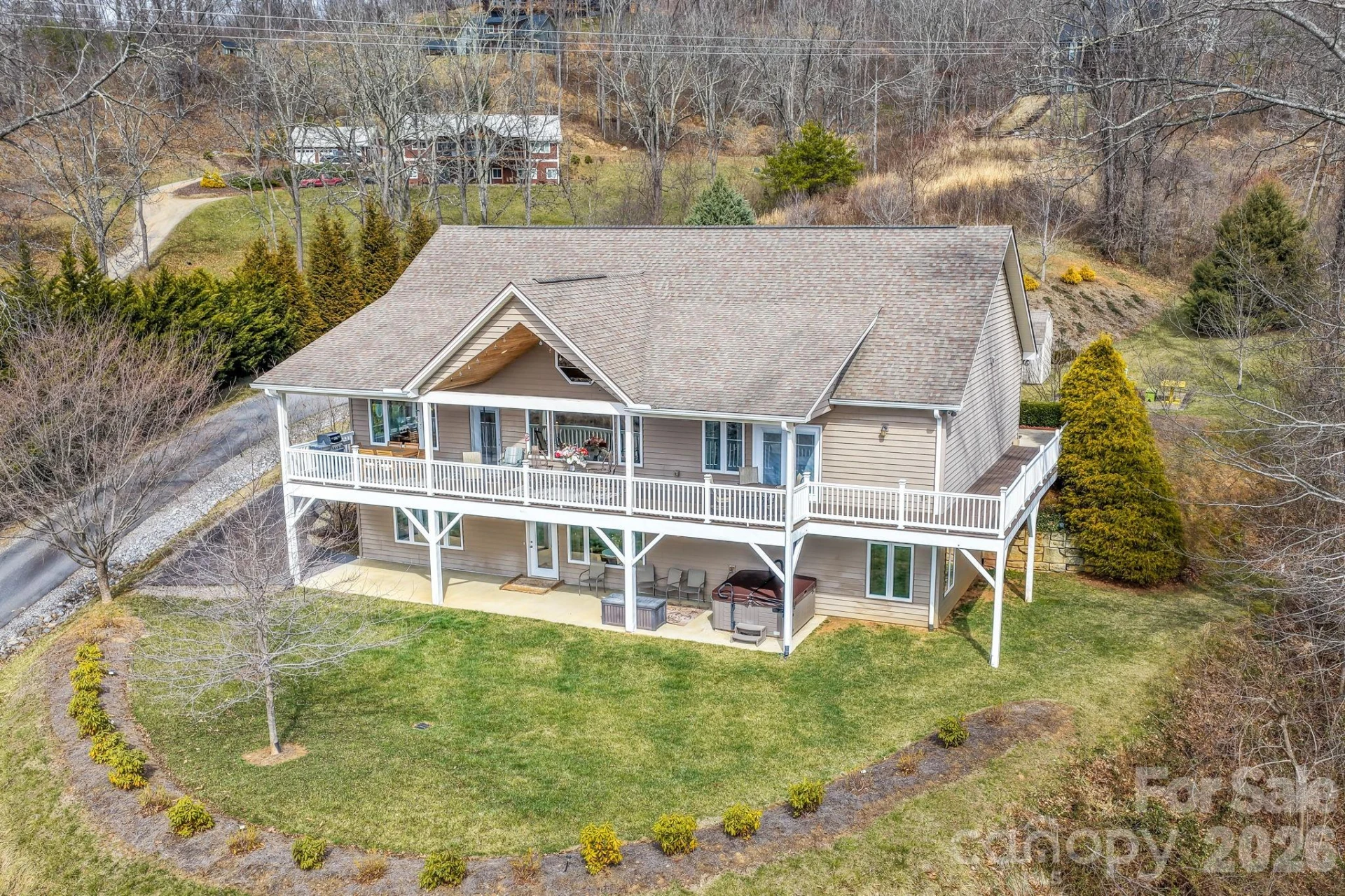 140 Debbie Loop - Photo 2