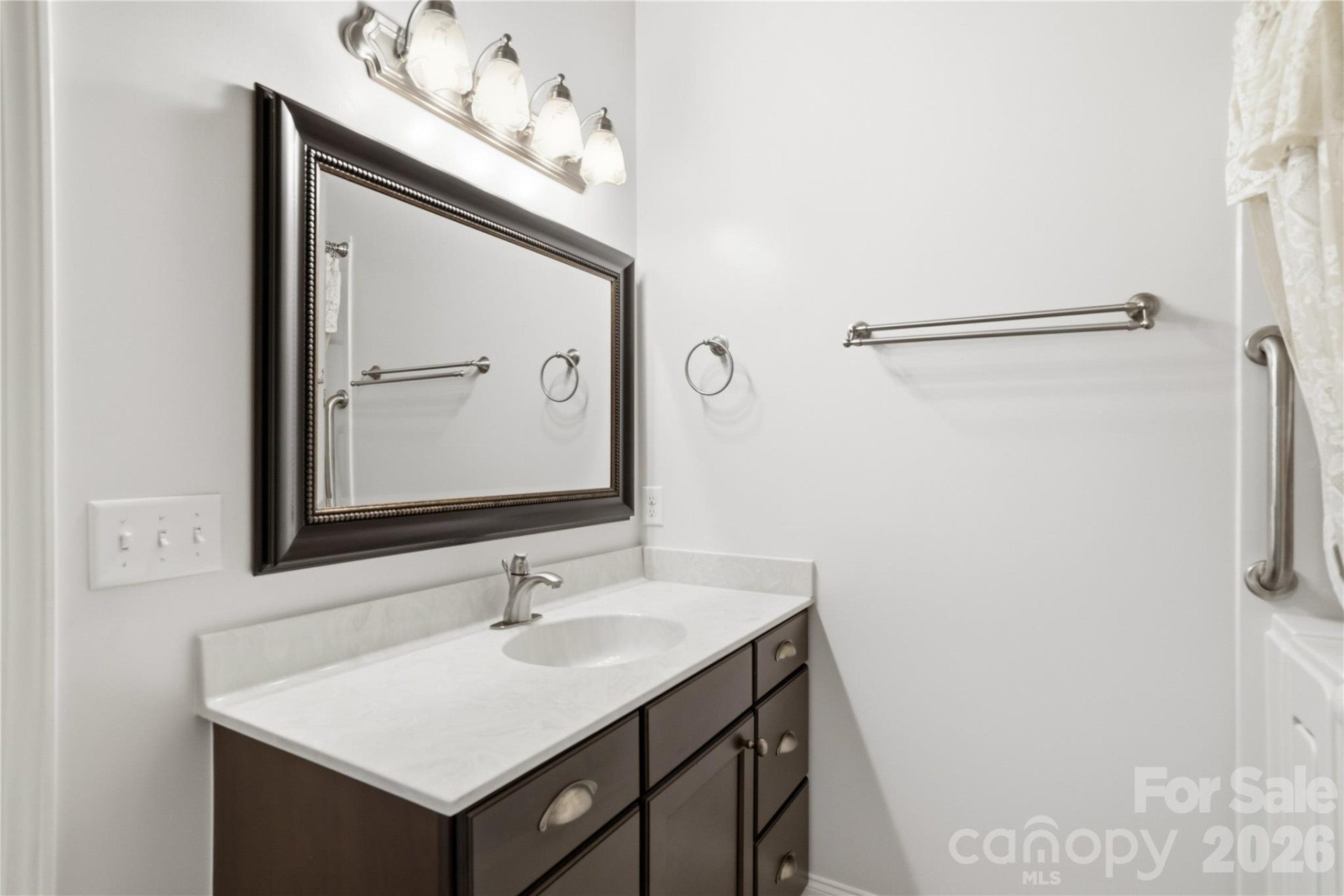 140 Debbie Loop - Photo 26