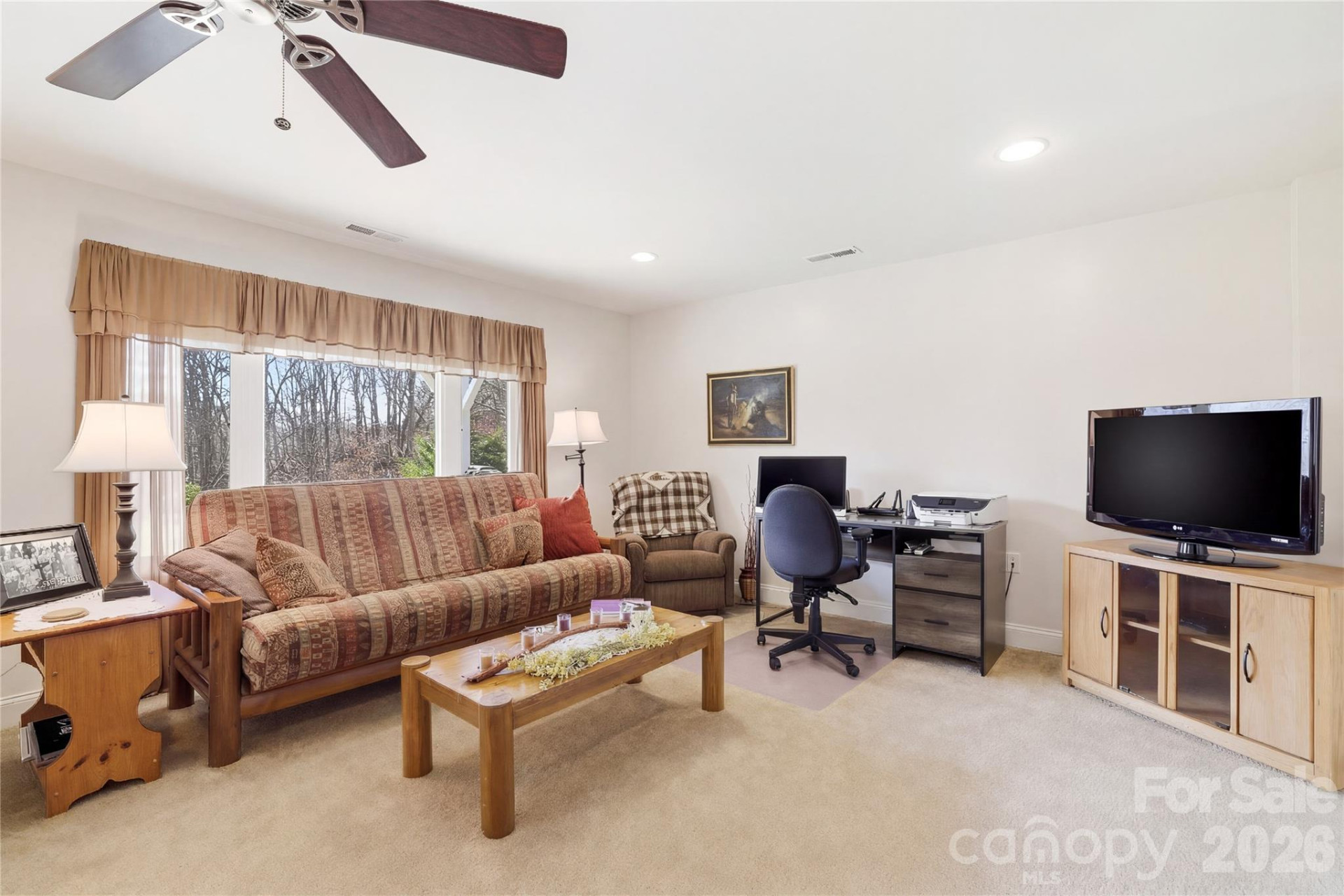 140 Debbie Loop - Photo 31