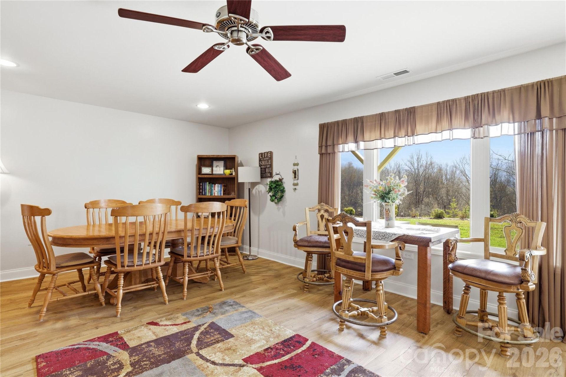 140 Debbie Loop - Photo 34