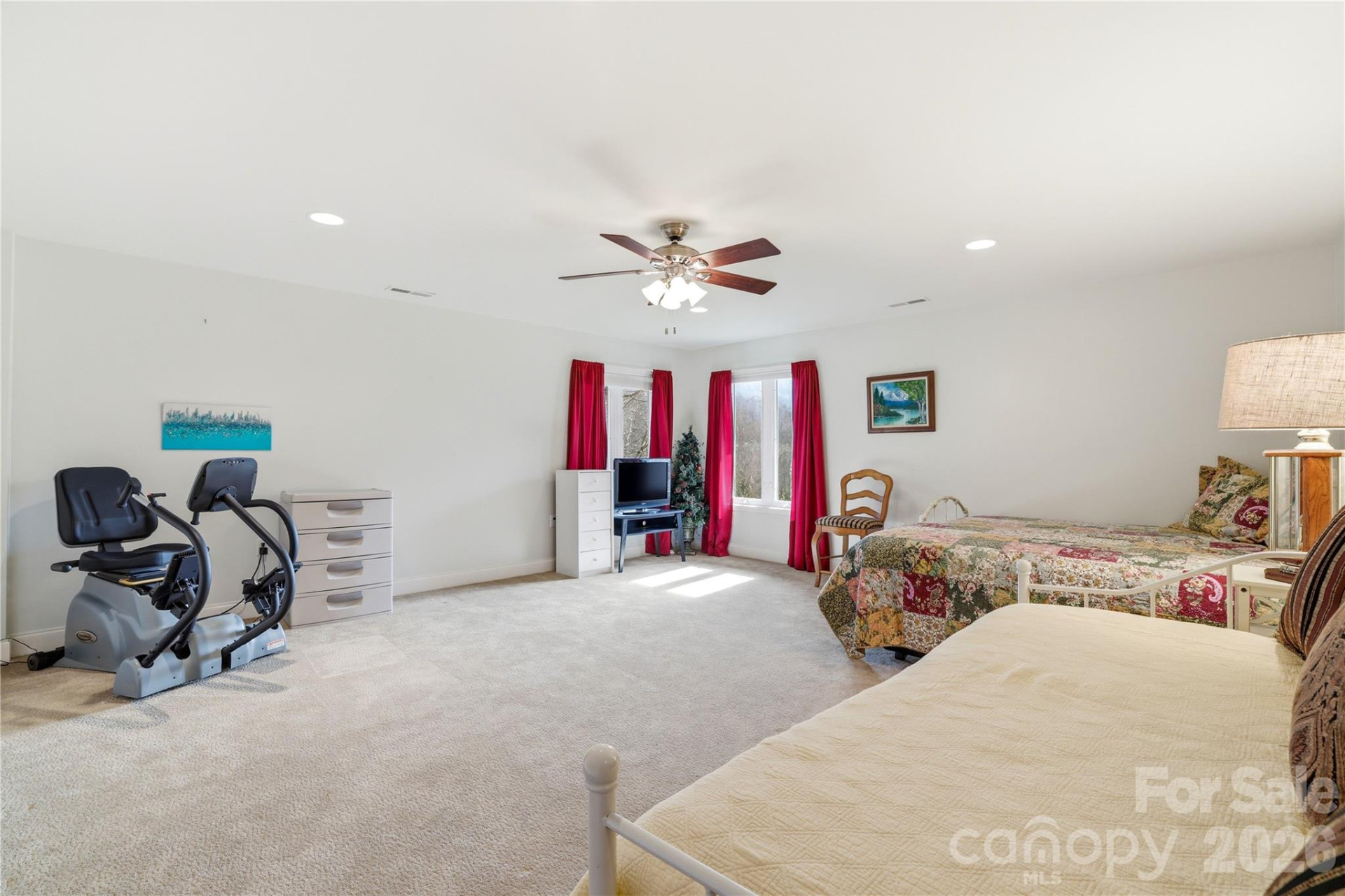 140 Debbie Loop - Photo 37