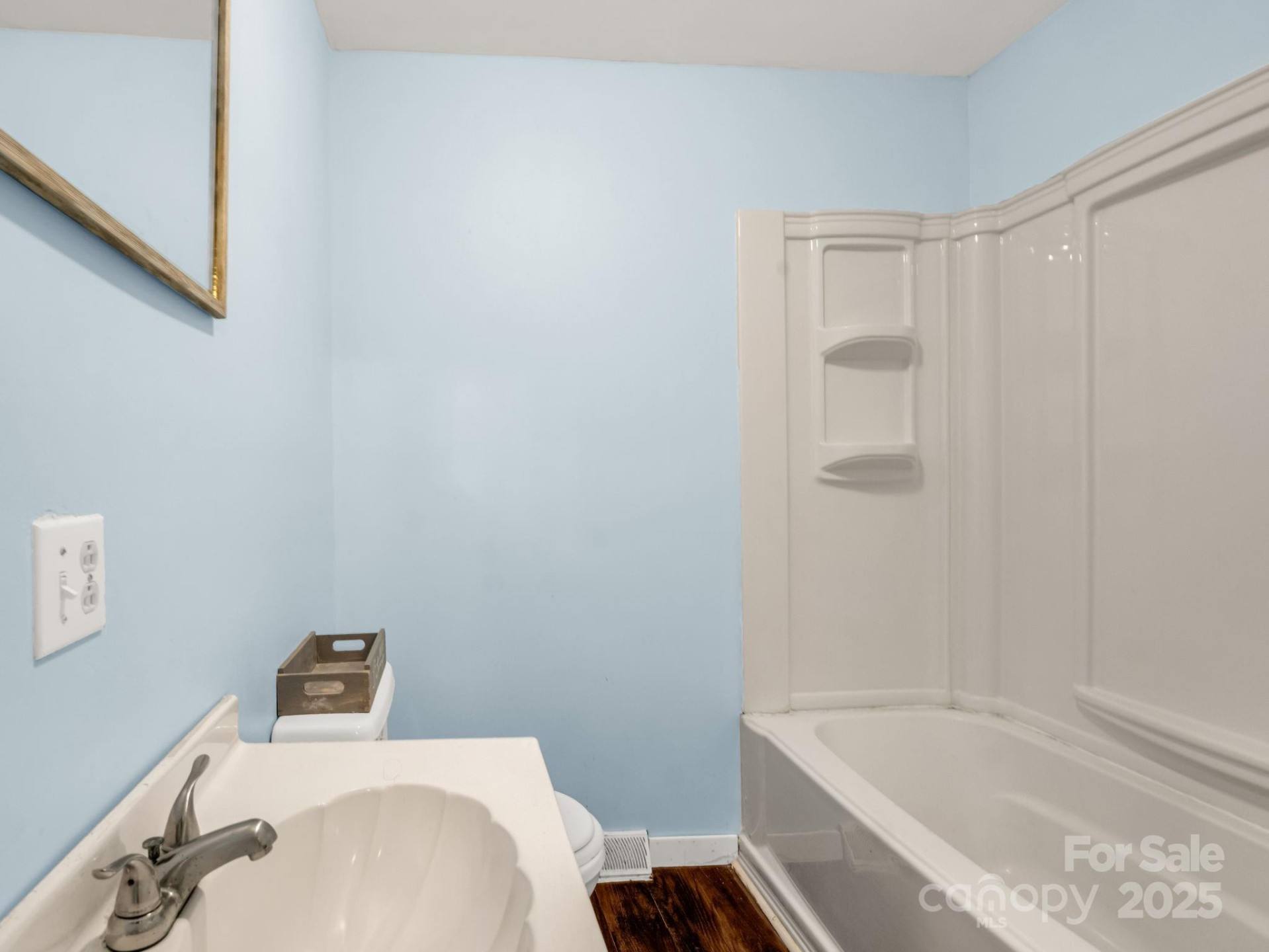 183 Hollywood Street - Photo 14