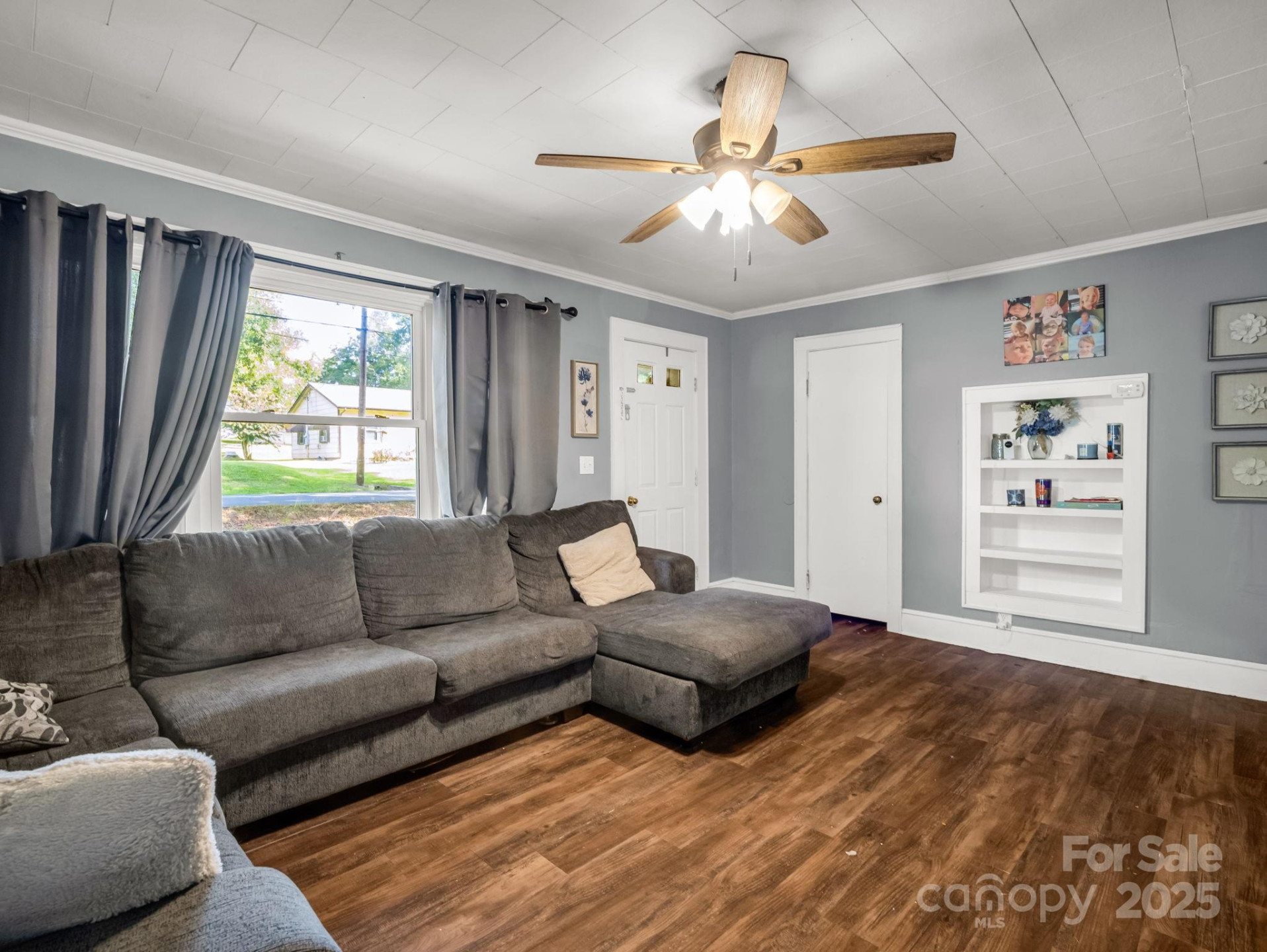 183 Hollywood Street - Photo 7