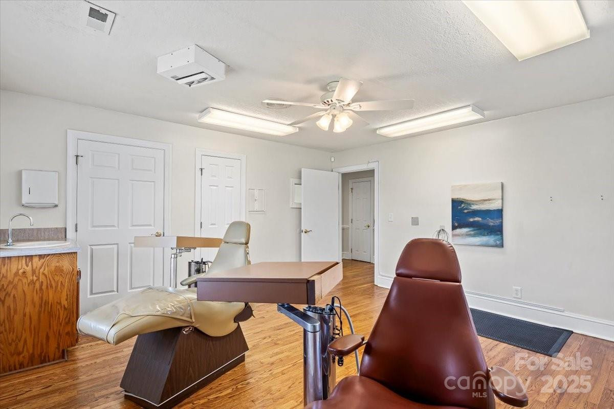 492 Main Street - Photo 11