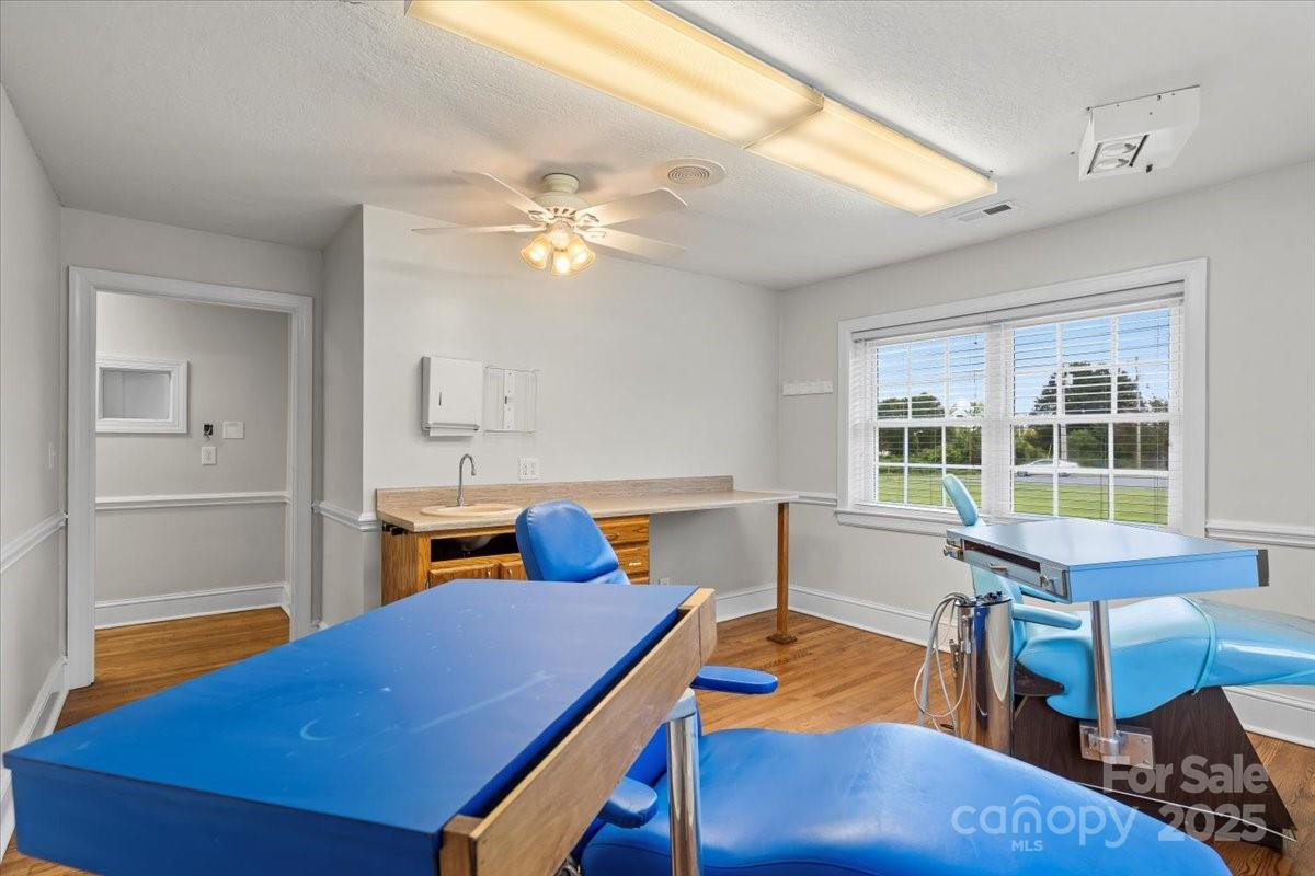 492 Main Street - Photo 16