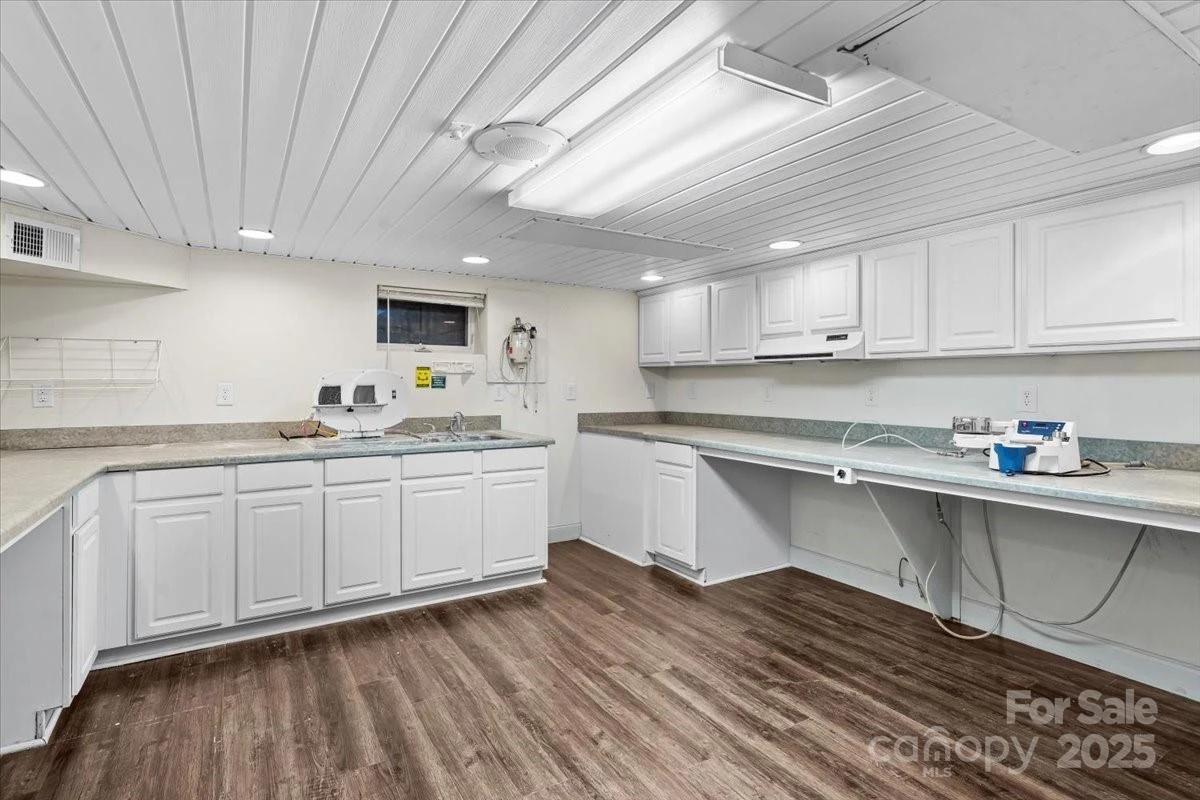 492 Main Street - Photo 17