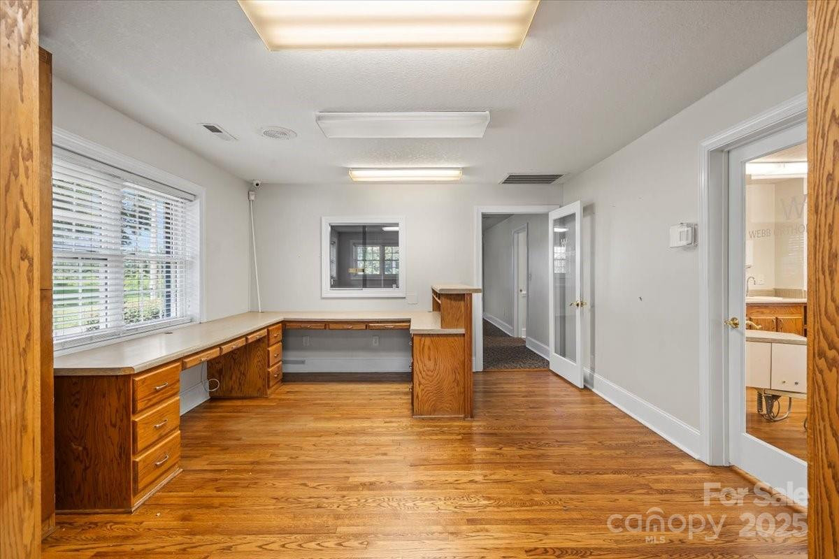 492 Main Street - Photo 23