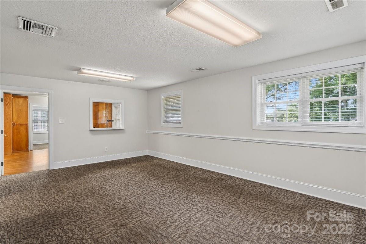 492 Main Street - Photo 27