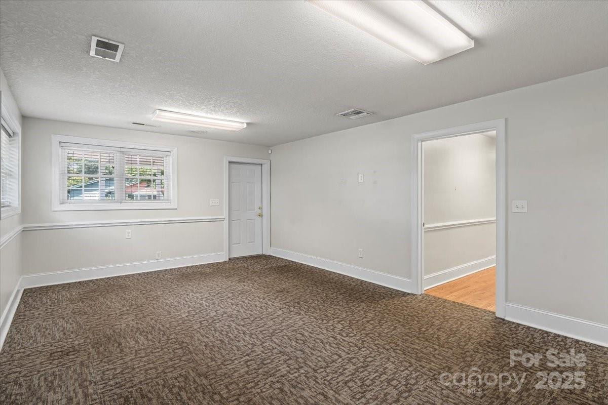 492 Main Street - Photo 29