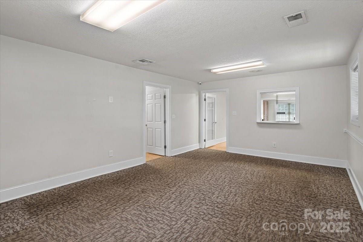 492 Main Street - Photo 30