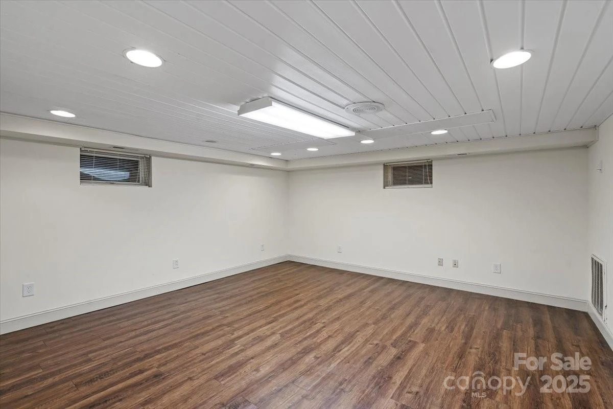 492 Main Street - Photo 35