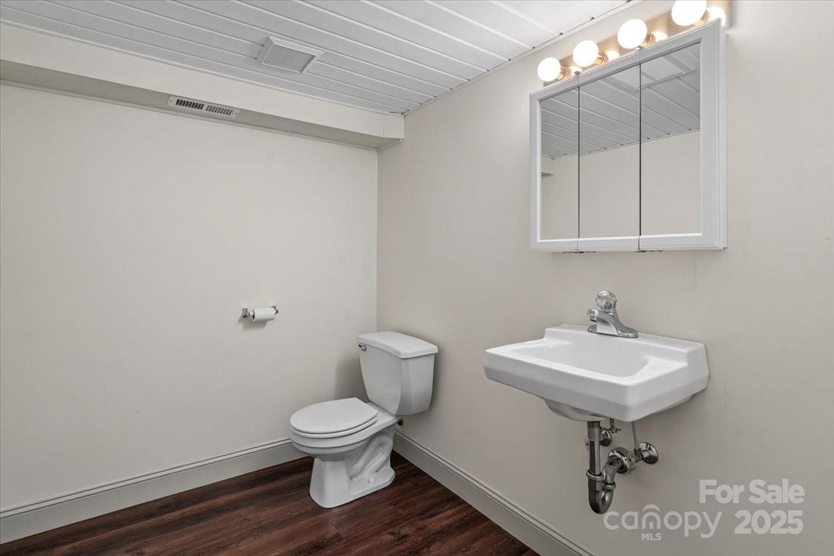 492 Main Street - Photo 38