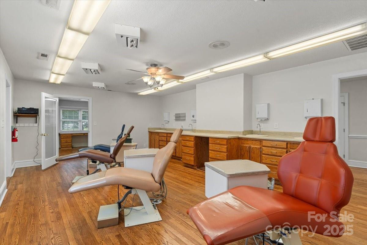 492 Main Street - Photo 7