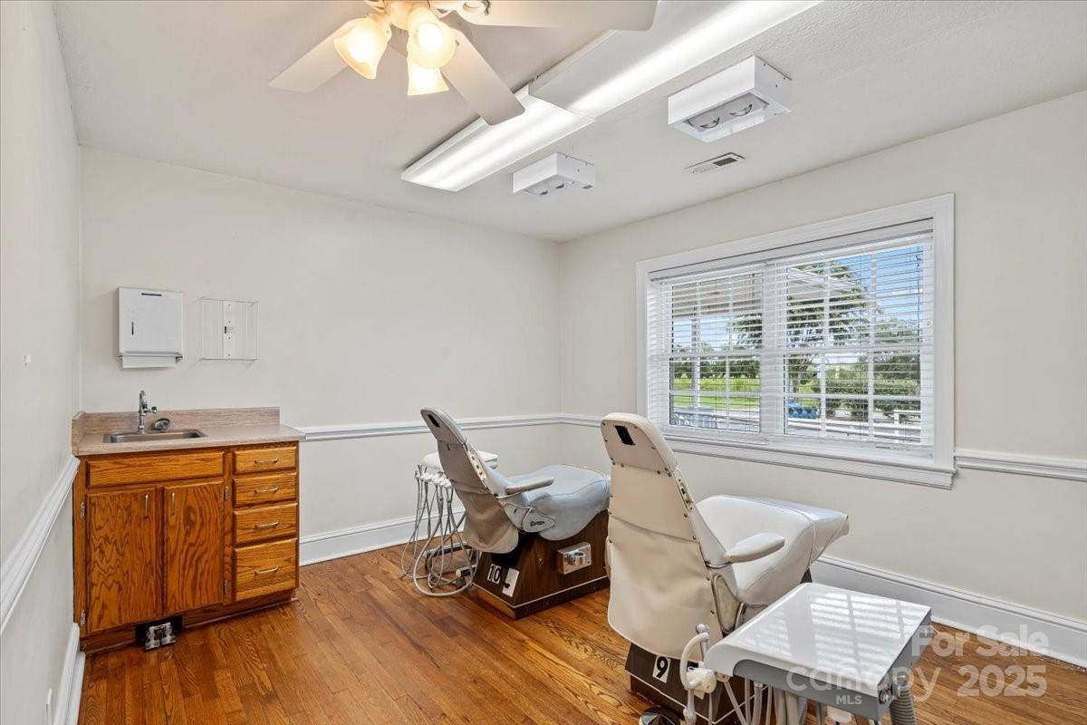 492 Main Street - Photo 10