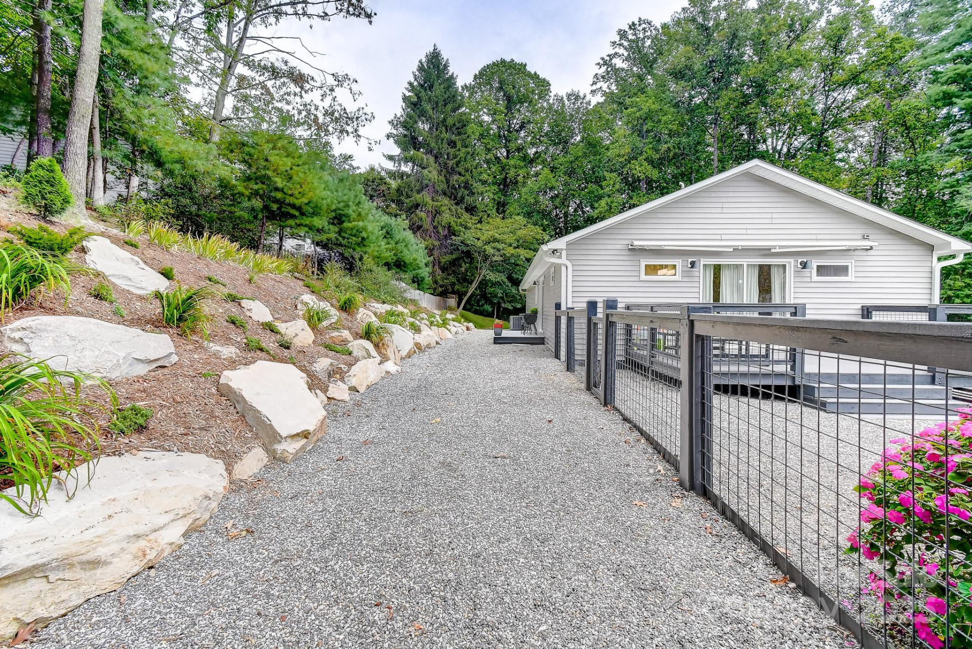 9 Oakwood Drive - Photo 38