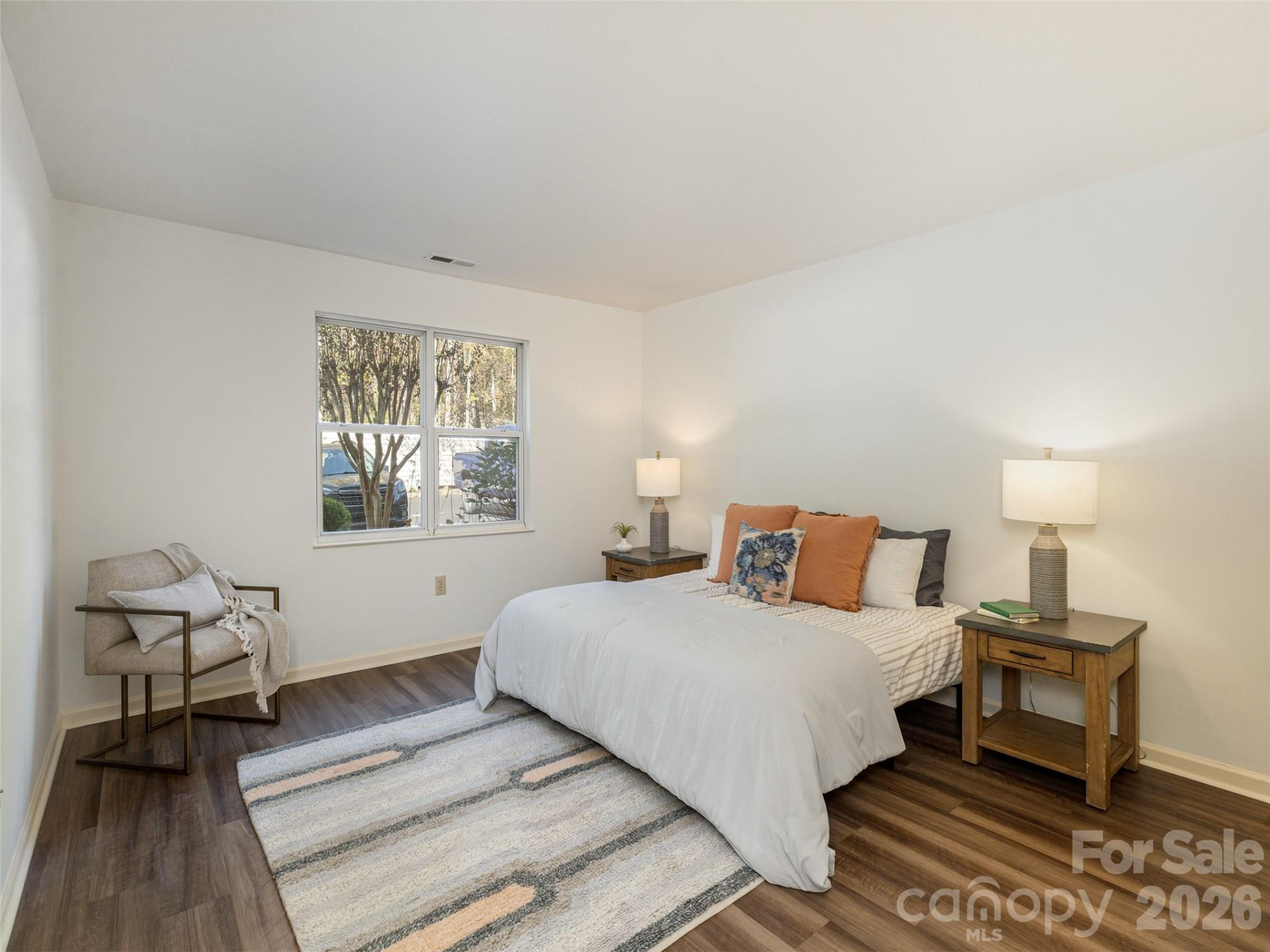 702 Carlyle Way - Photo 15