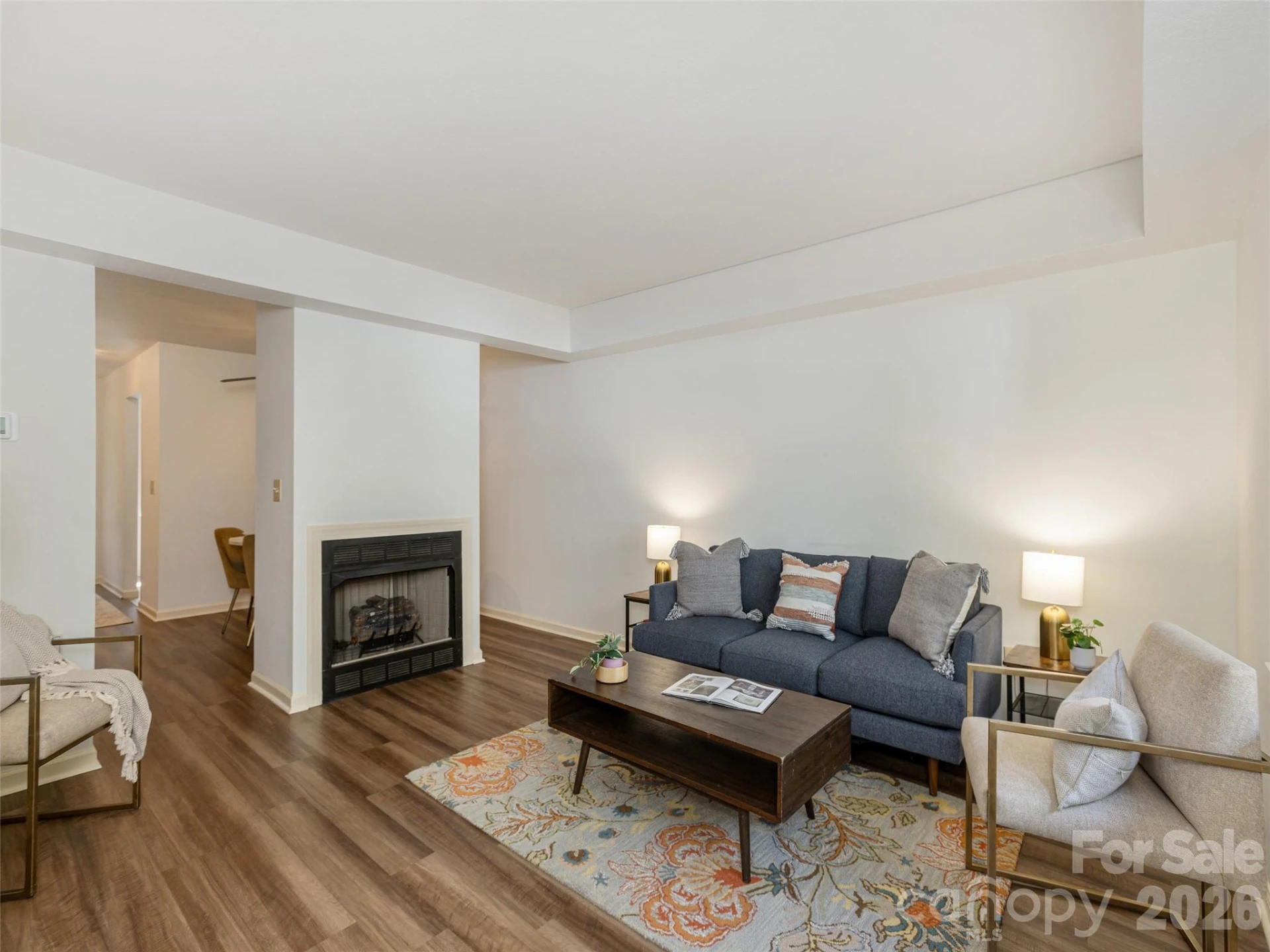 702 Carlyle Way - Photo 4