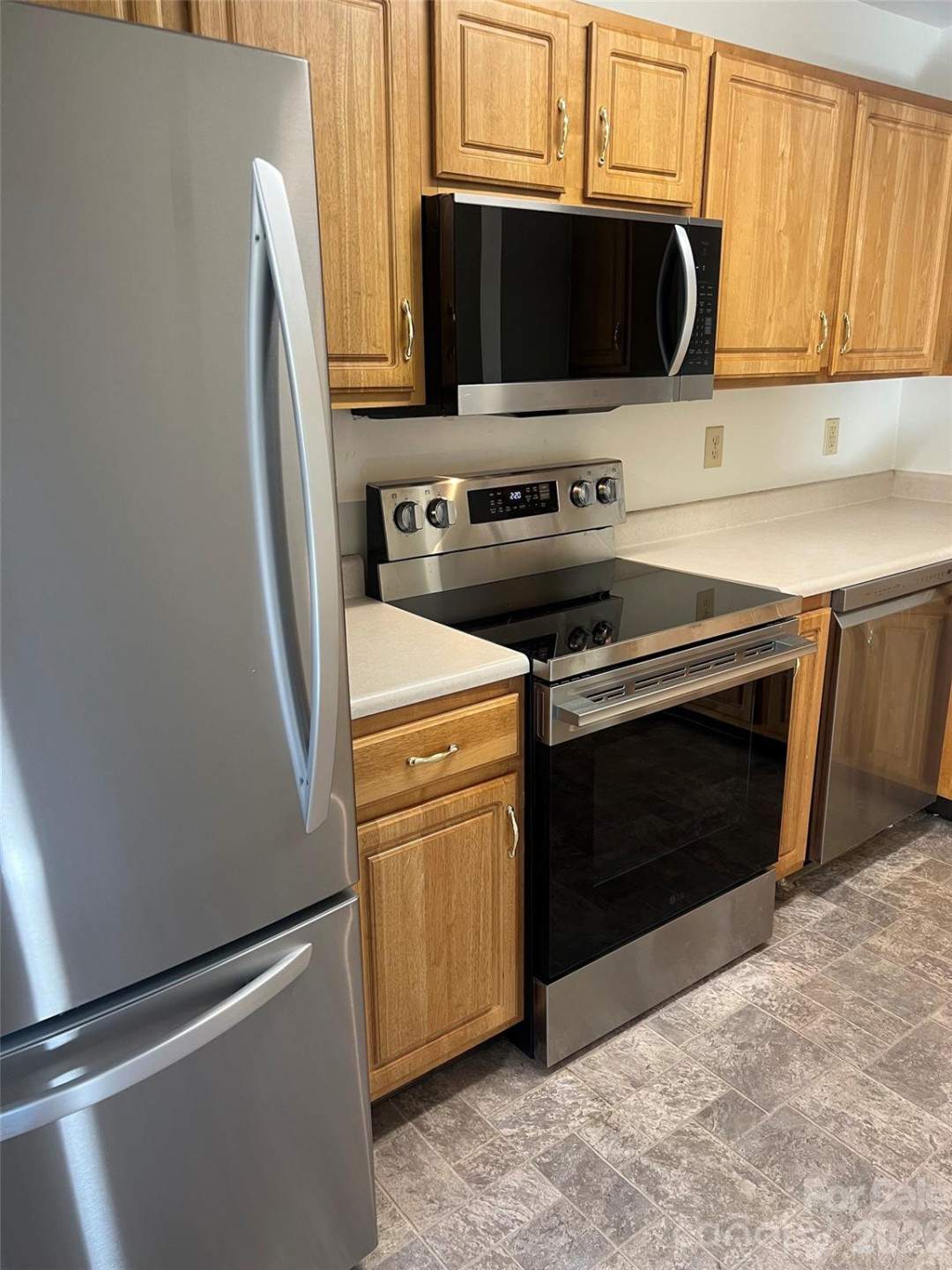 702 Carlyle Way - Photo 10