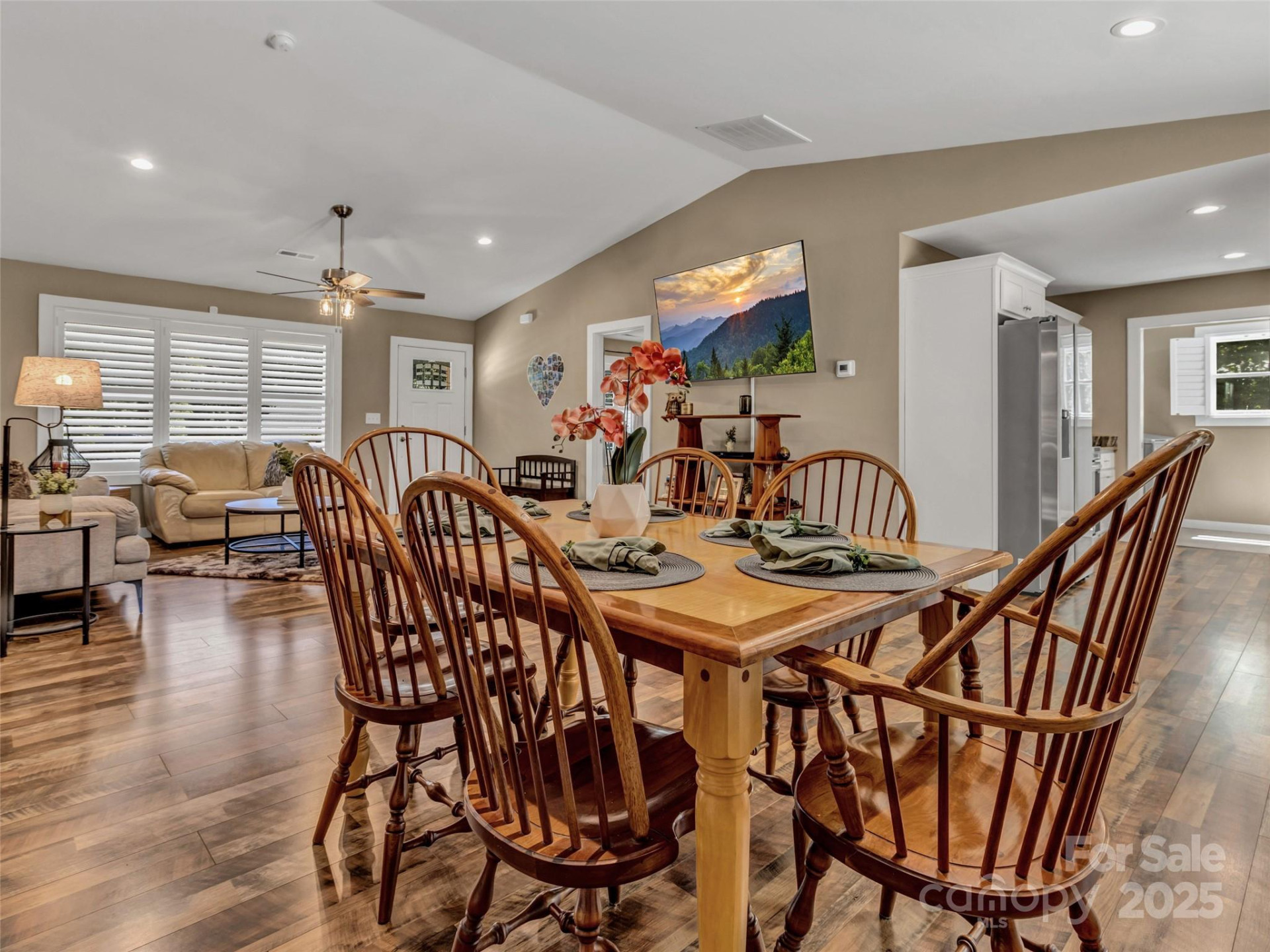 212 Walt Drive - Photo 17