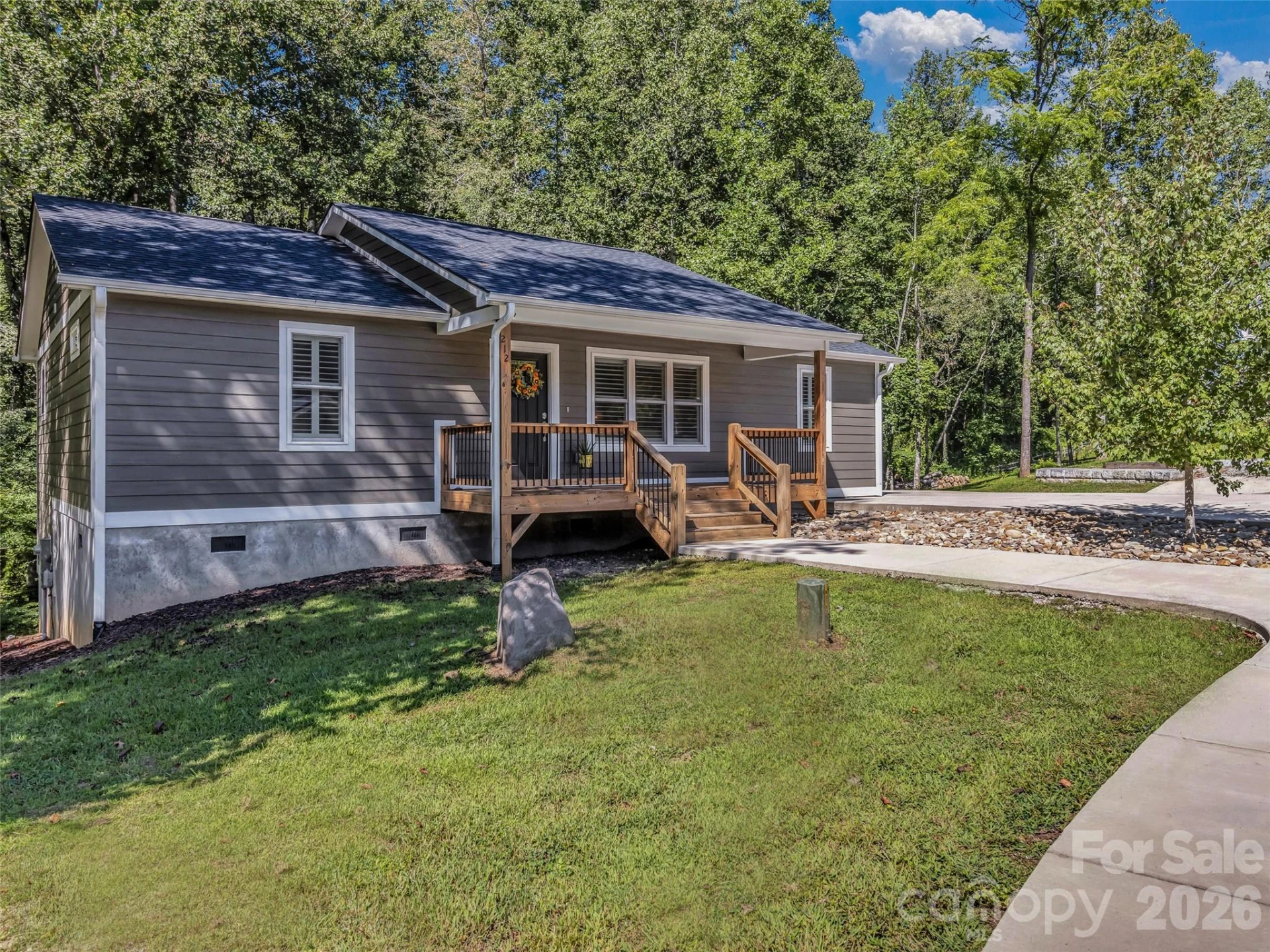 212 Walt Drive - Photo 3