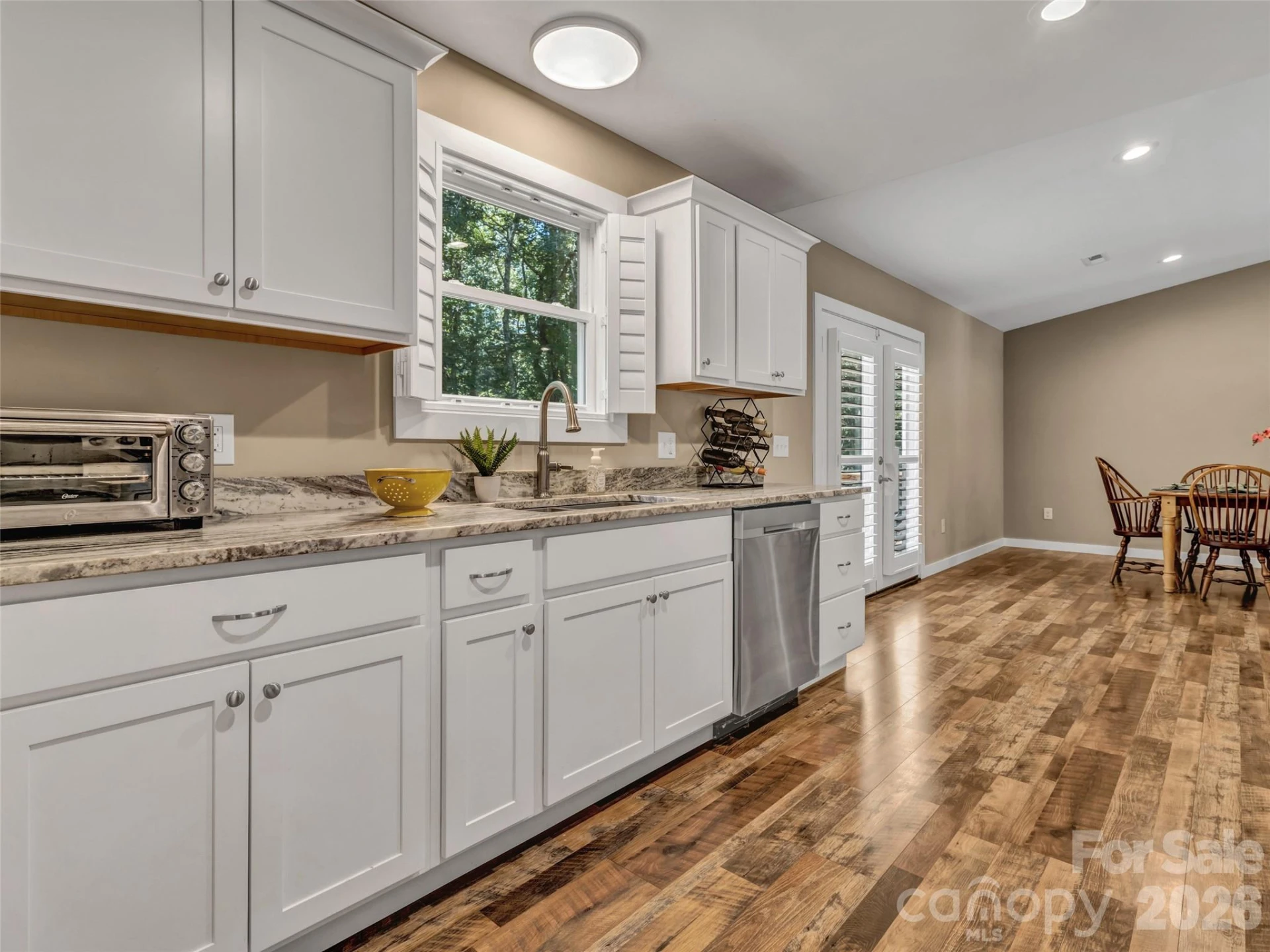 212 Walt Drive - Photo 21